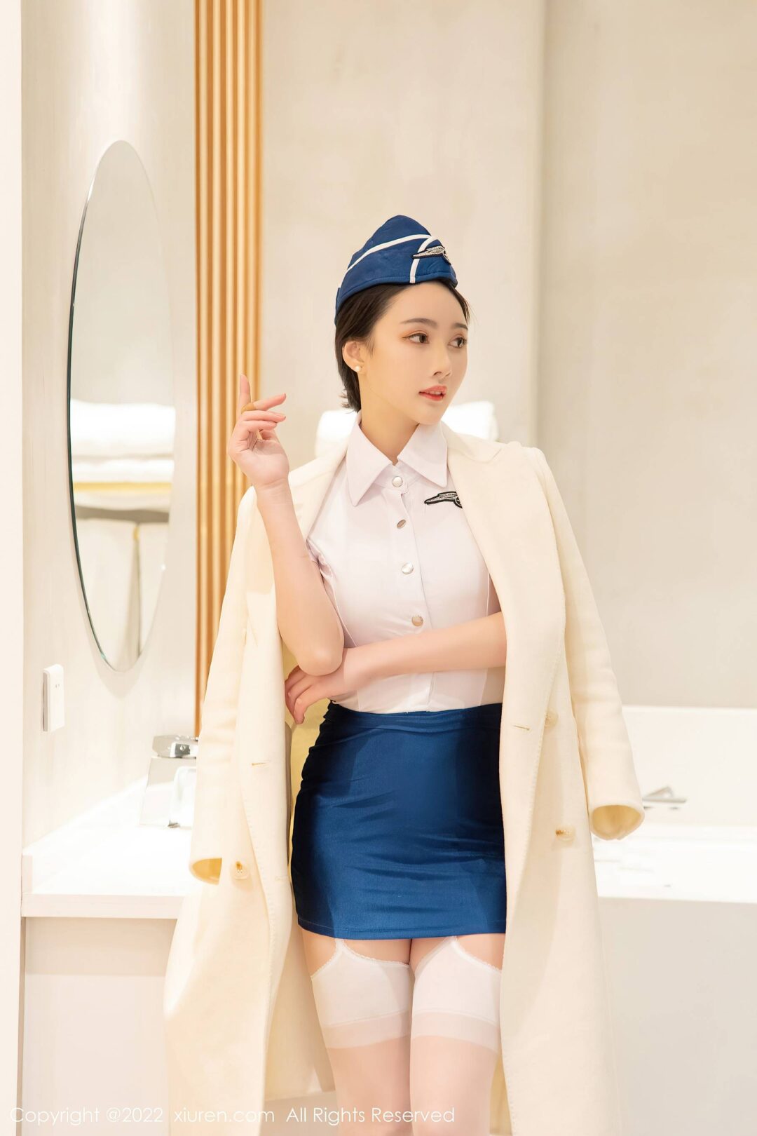 [XiuRen秀人网] No.4750 summer宝宝 空姐制服丝袜-看套图