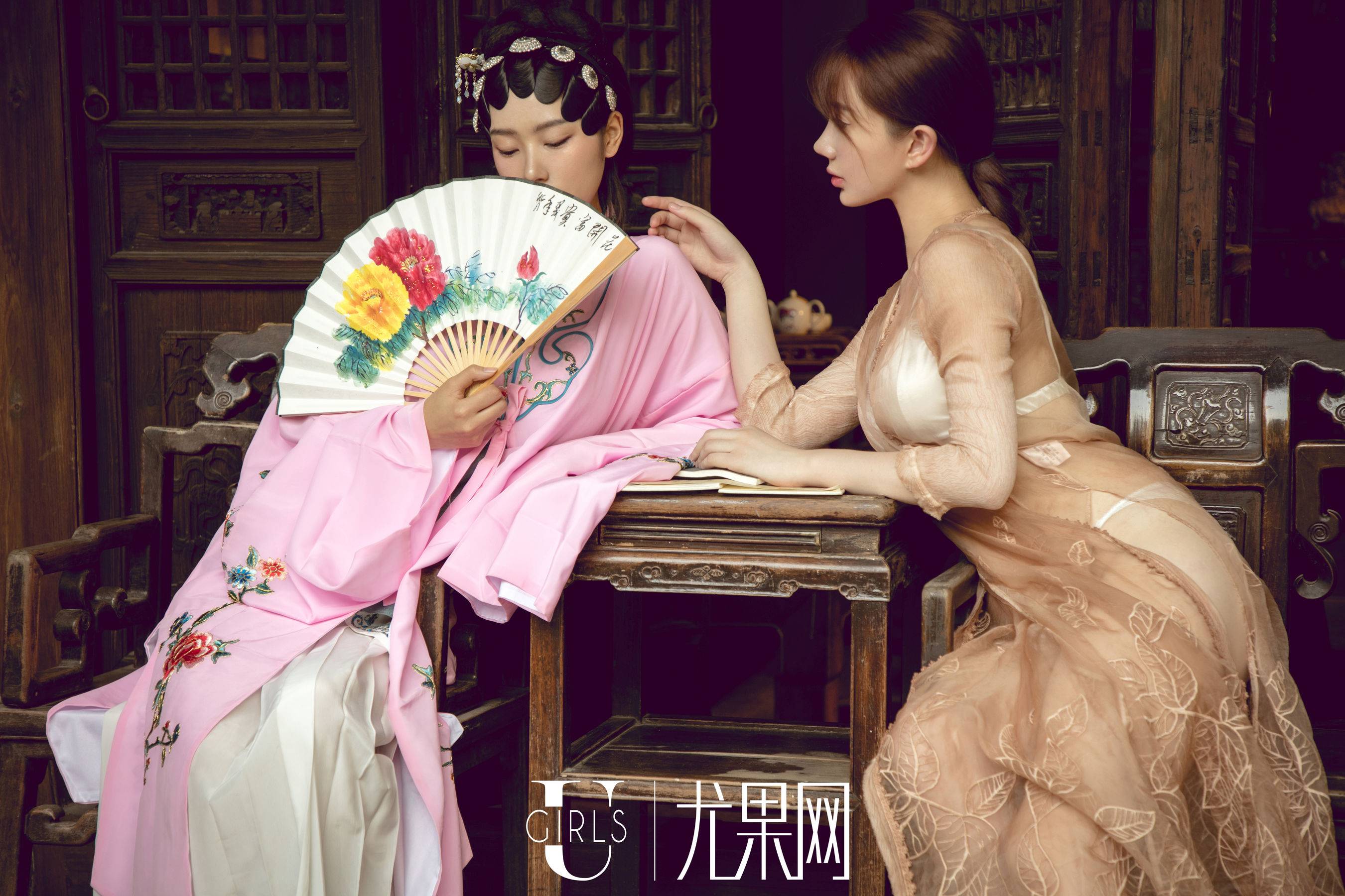[尤果Ugirls] T037 苏小曼&方子萱 白月光Xiuren秀人写真高清美女套图写真下载-看套图看套图