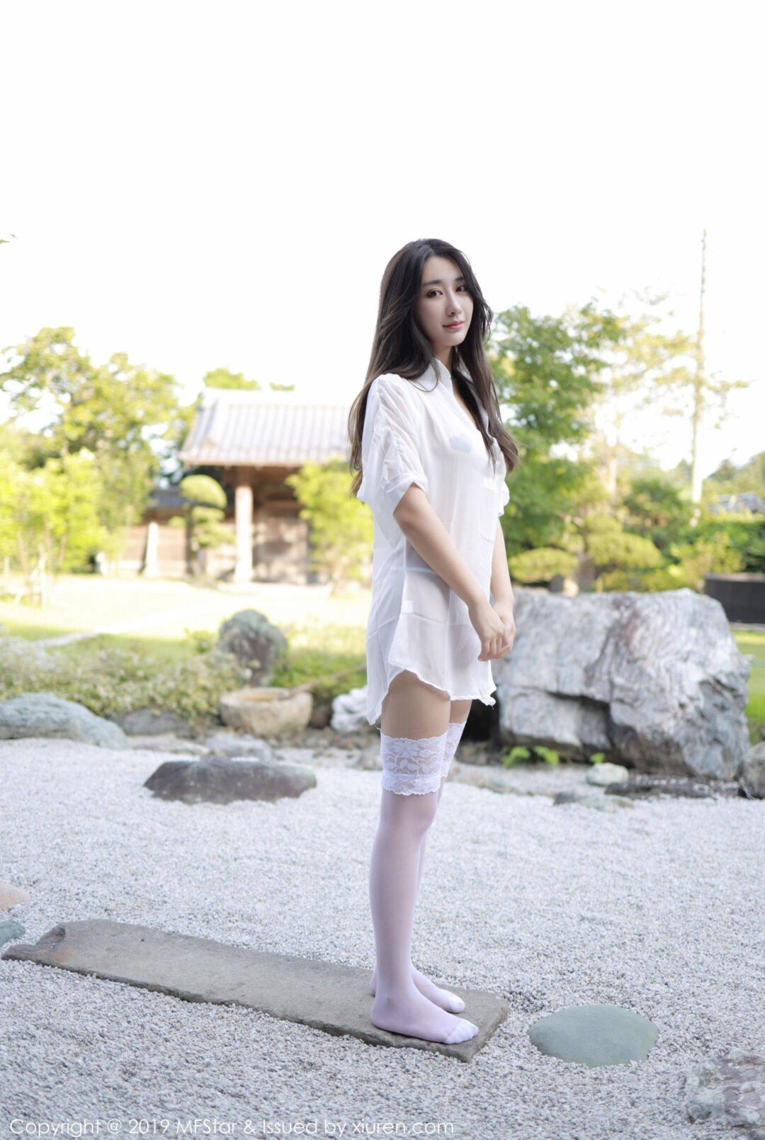 [MFStar模范学院] Vol.219 Betty林子欣Xiuren秀人写真高清美女套图写真下载-看套图看套图
