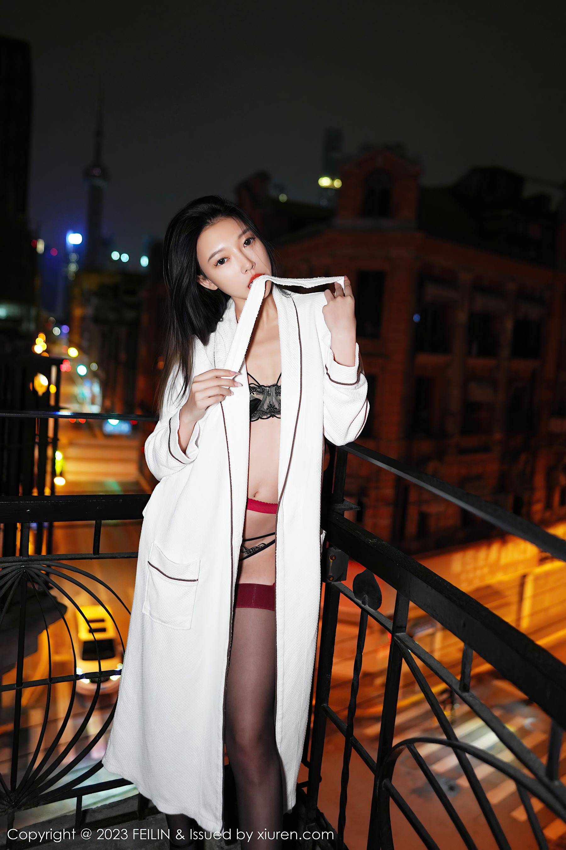 [FEILIN嗲囡囡] VOL.464 冯木木LRIS 黑丝美腿Xiuren秀人写真高清美女套图写真下载-看套图看套图