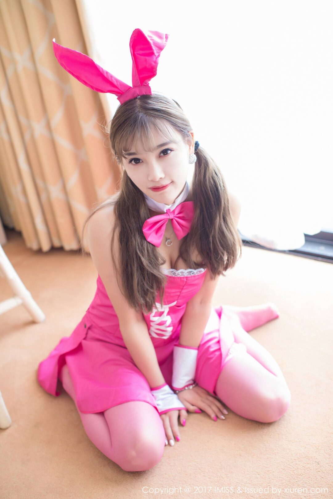 杨晨晨sugar《粉红兔女郎与甜美女仆》 [爱蜜社IMISS] VOL.176Xiuren秀人写真高清美女套图写真下载-看套图看套图