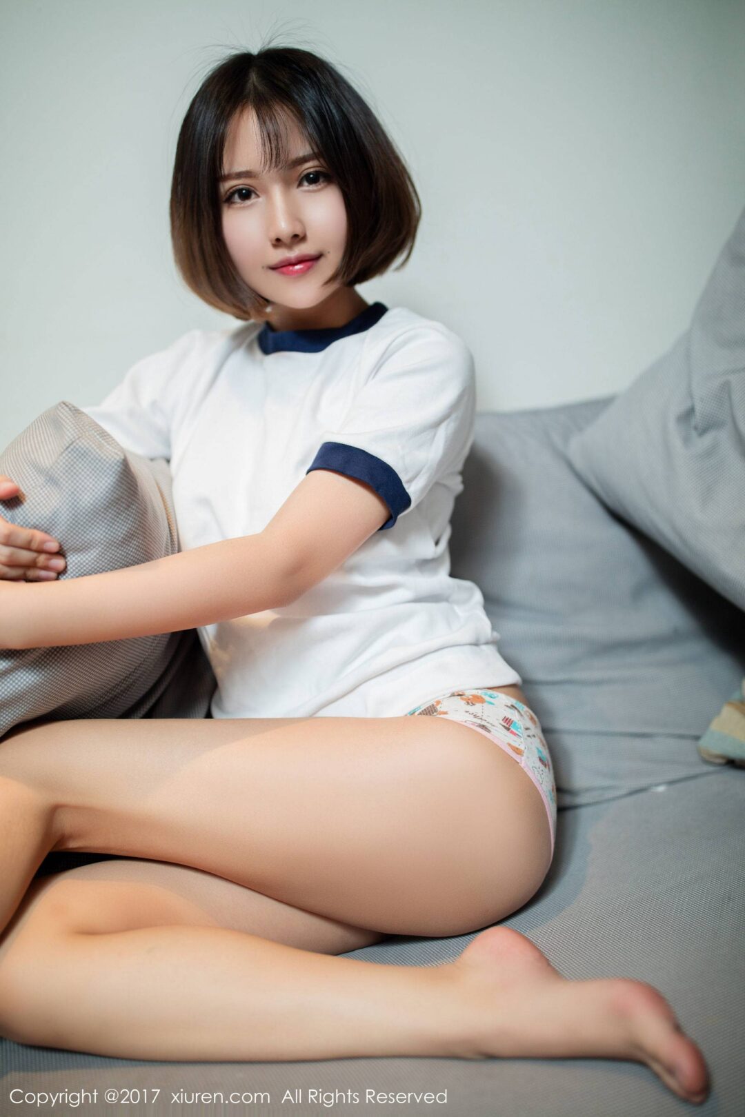 小魔女奈奈《清纯气息的少女诱惑》 [秀人网XIUREN] No.736-看套图