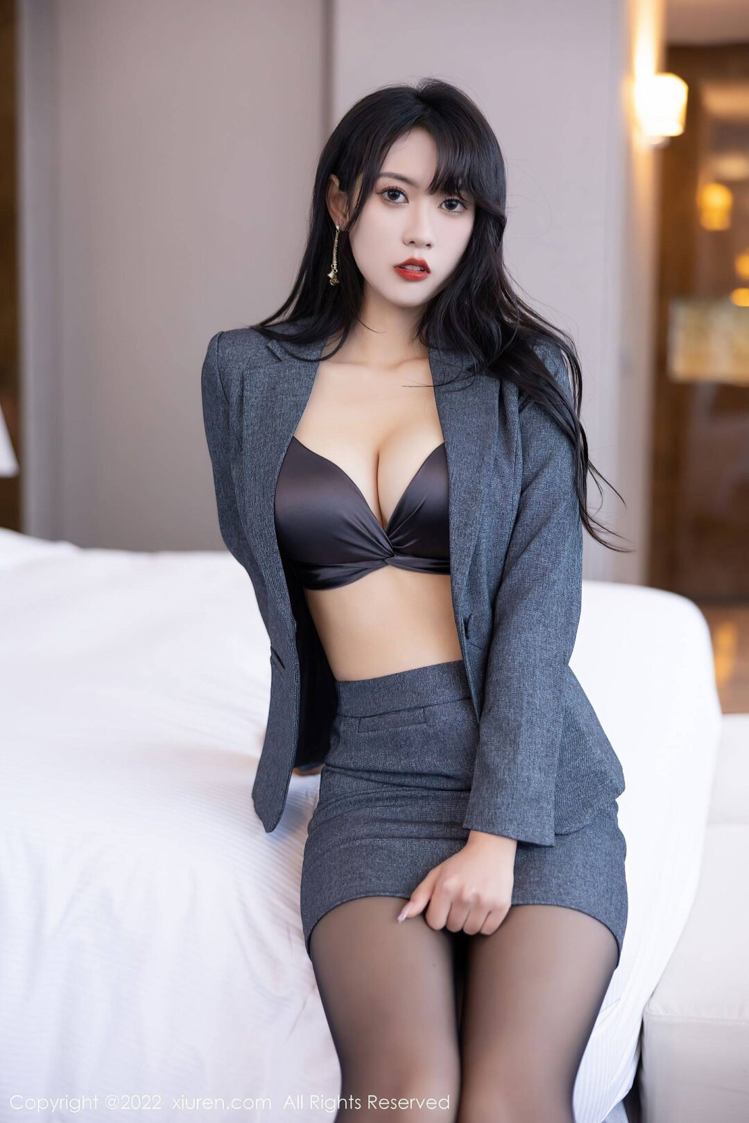 [XiuRen秀人网] No.5575 林子遥-看套图