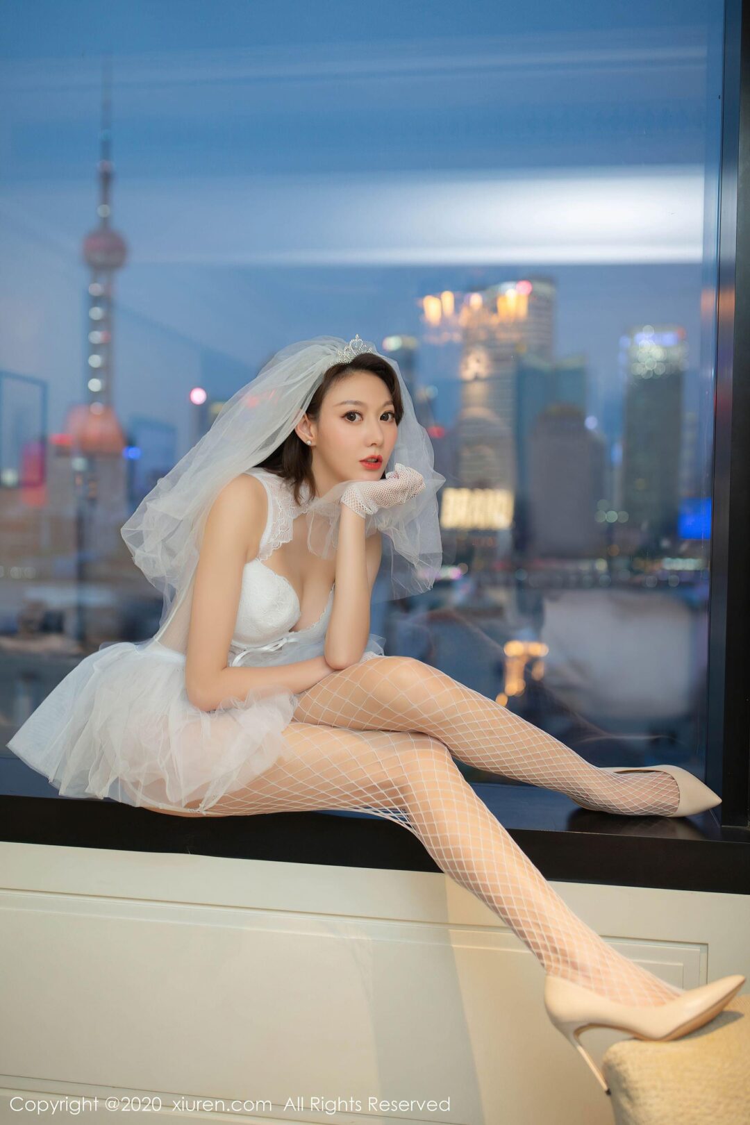 [秀人XIUREN] No.2328 艺轩-看套图