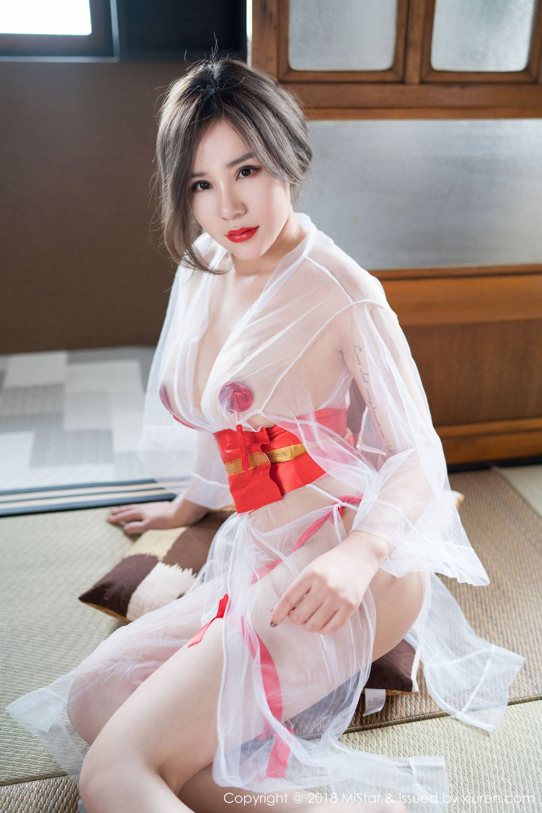 大奶昔Kyra《璀璨夺目的身姿~》 [魅妍社MiStar] VOL.212Xiuren秀人写真高清美女套图写真下载-看套图看套图