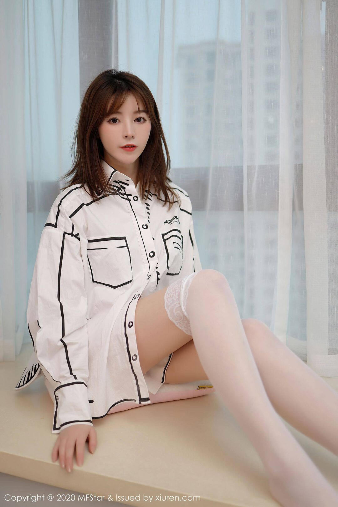 [模范学院MFStar] Vol.427 yoo优优Xiuren秀人写真高清美女套图写真下载-看套图看套图