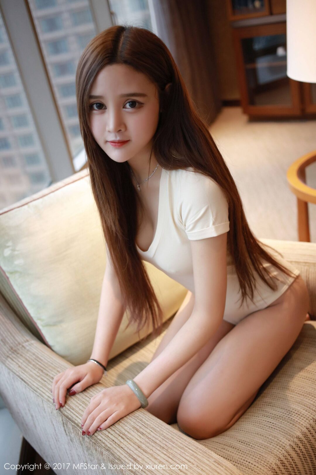 姗姗《性感连体装+白衬衫》 [模范学院MFStar] Vol.108Xiuren秀人写真高清美女套图写真下载-看套图看套图