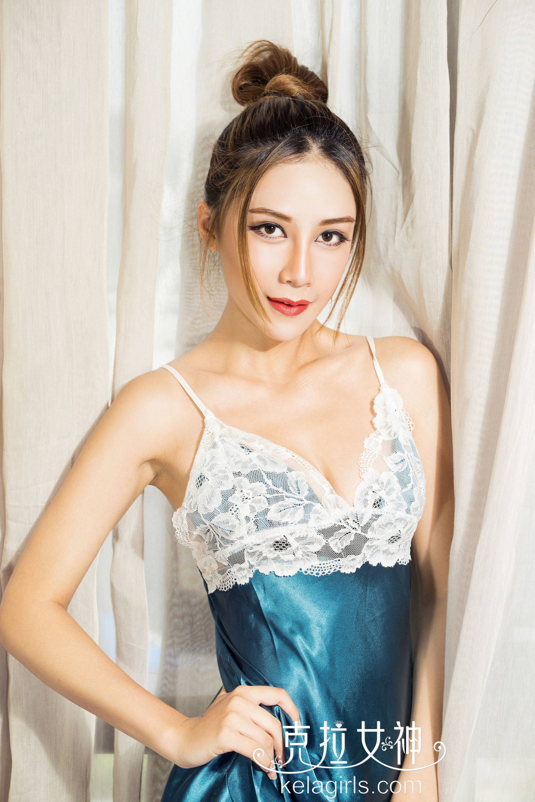 Abby《蓝丝夜寝春遗梦》 [克拉女神]Xiuren秀人写真高清美女套图写真下载-看套图看套图