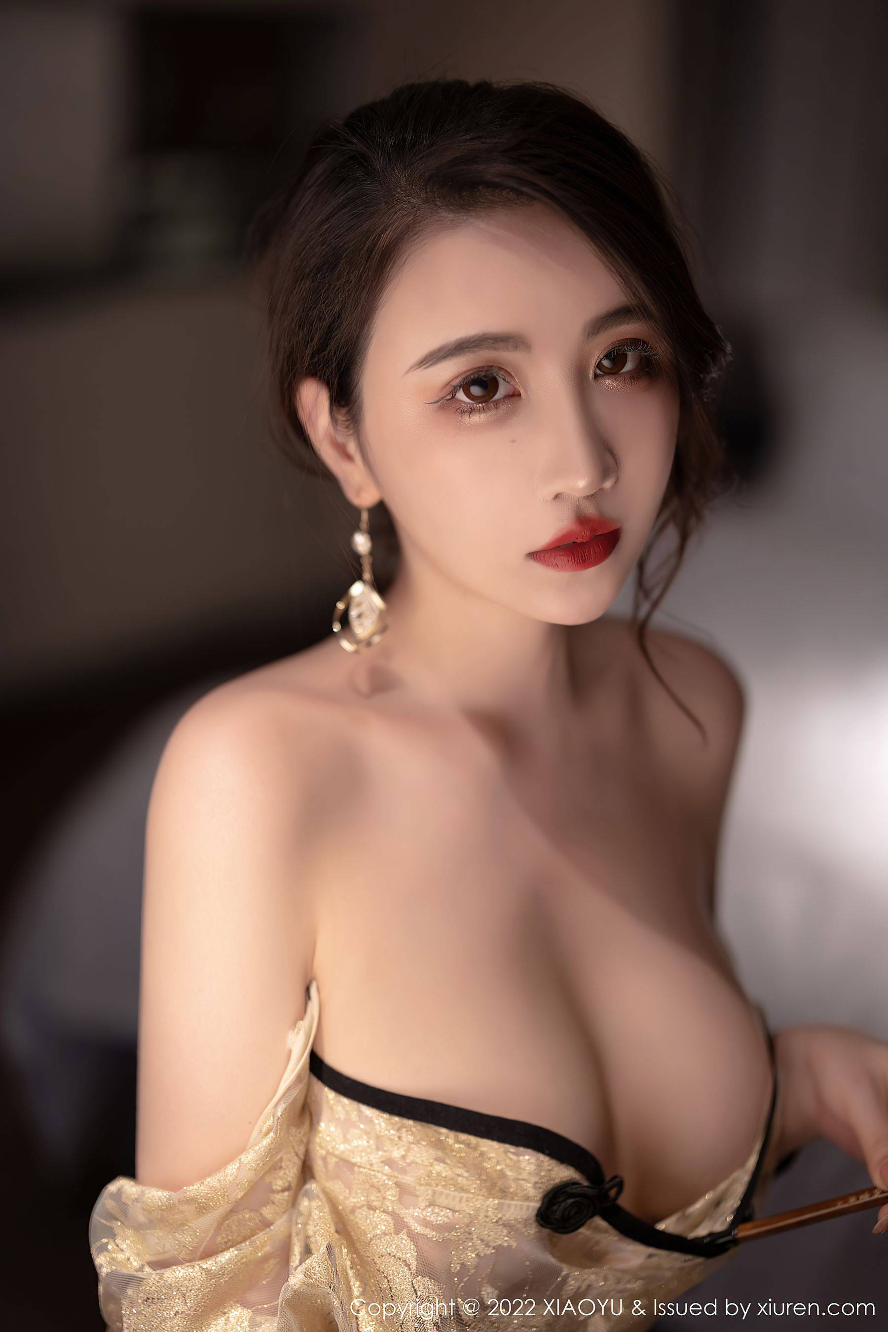 6j8e0
