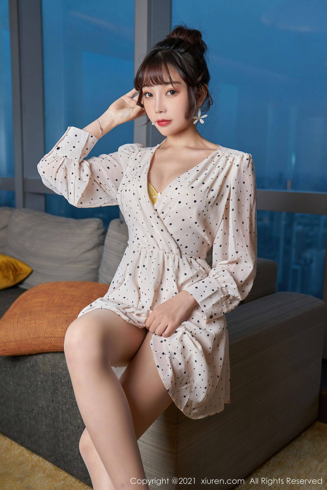 [秀人XIUREN] No.3145 芝芝Booty-看套图