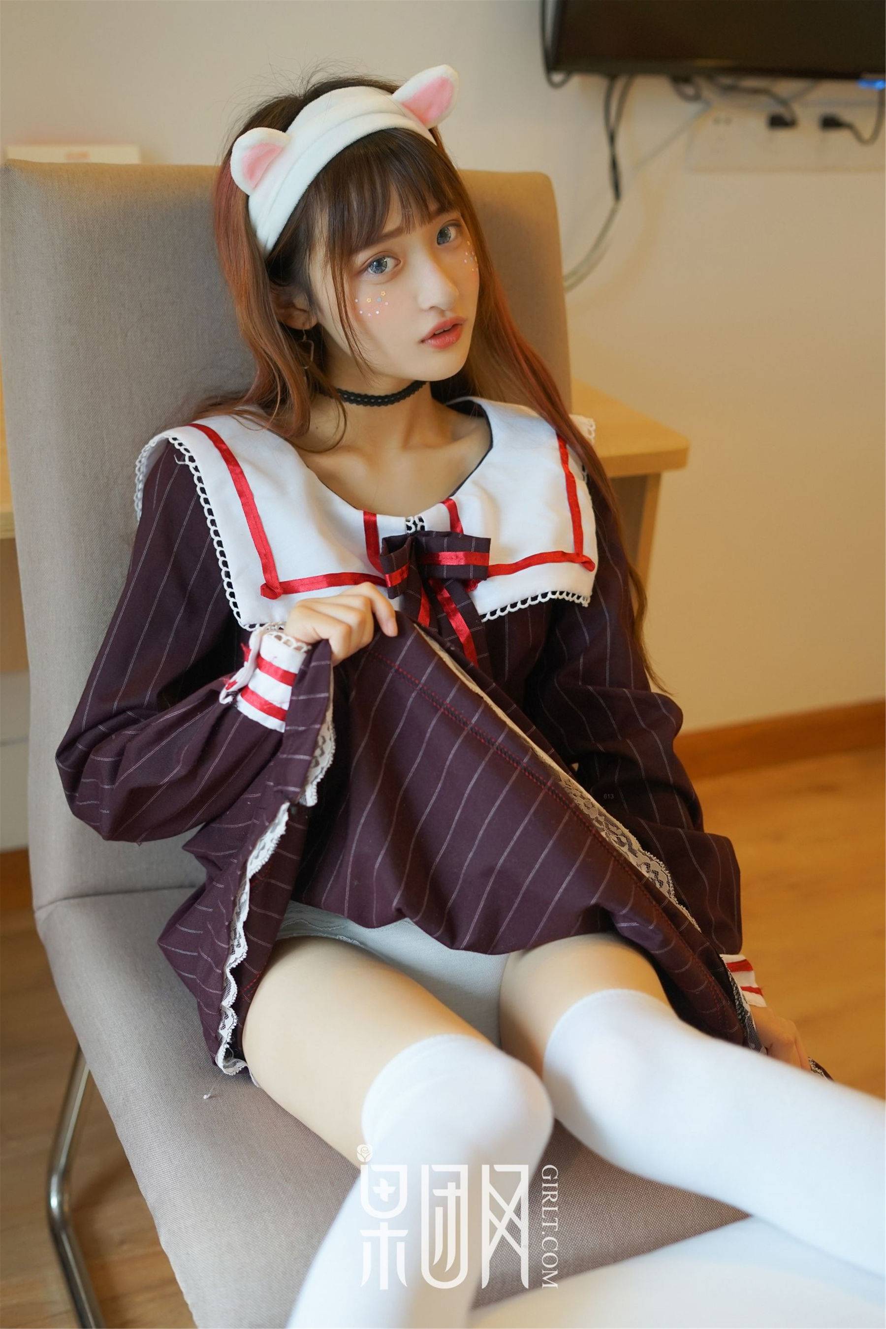 73312
