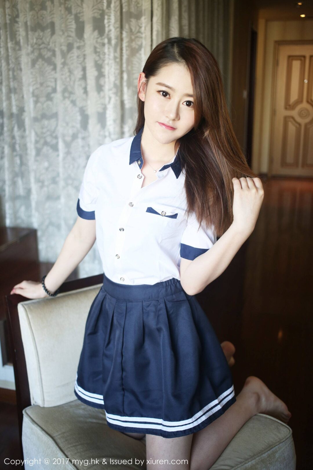 养眼新人女神@艾然Airan [美媛馆MyGirl] Vol.241Xiuren秀人写真高清美女套图写真下载-看套图看套图