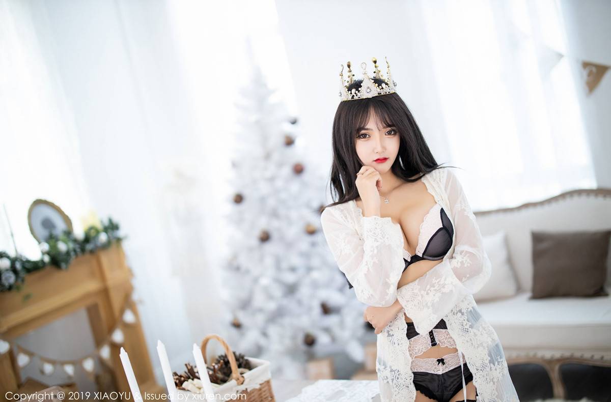 [XIAOYU语画界] VOL.222 Miko酱吖Xiuren秀人写真高清美女套图写真下载-看套图看套图