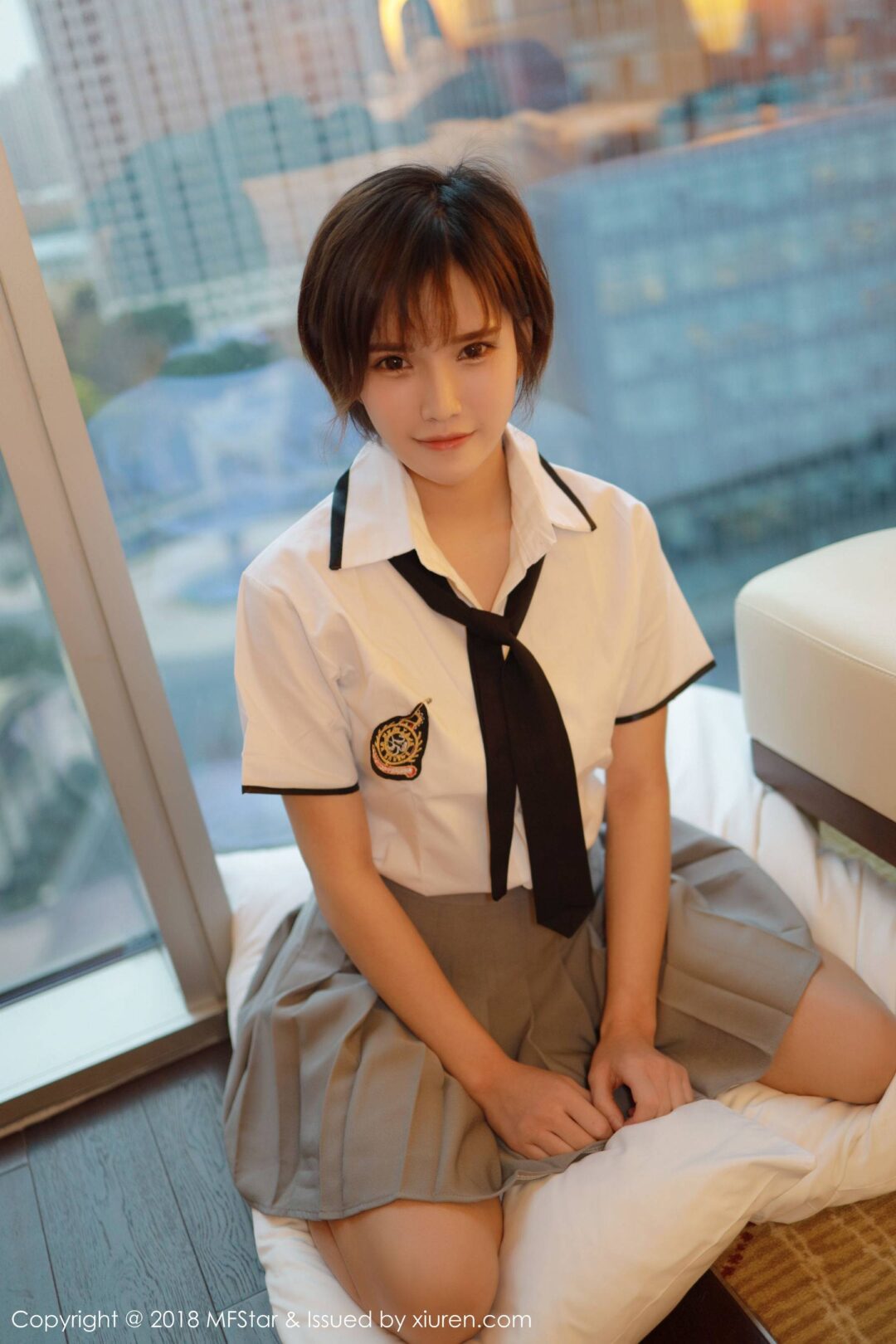 [模范学院MFStar] Vol.172 小姿2002Xiuren秀人写真高清美女套图写真下载-看套图看套图