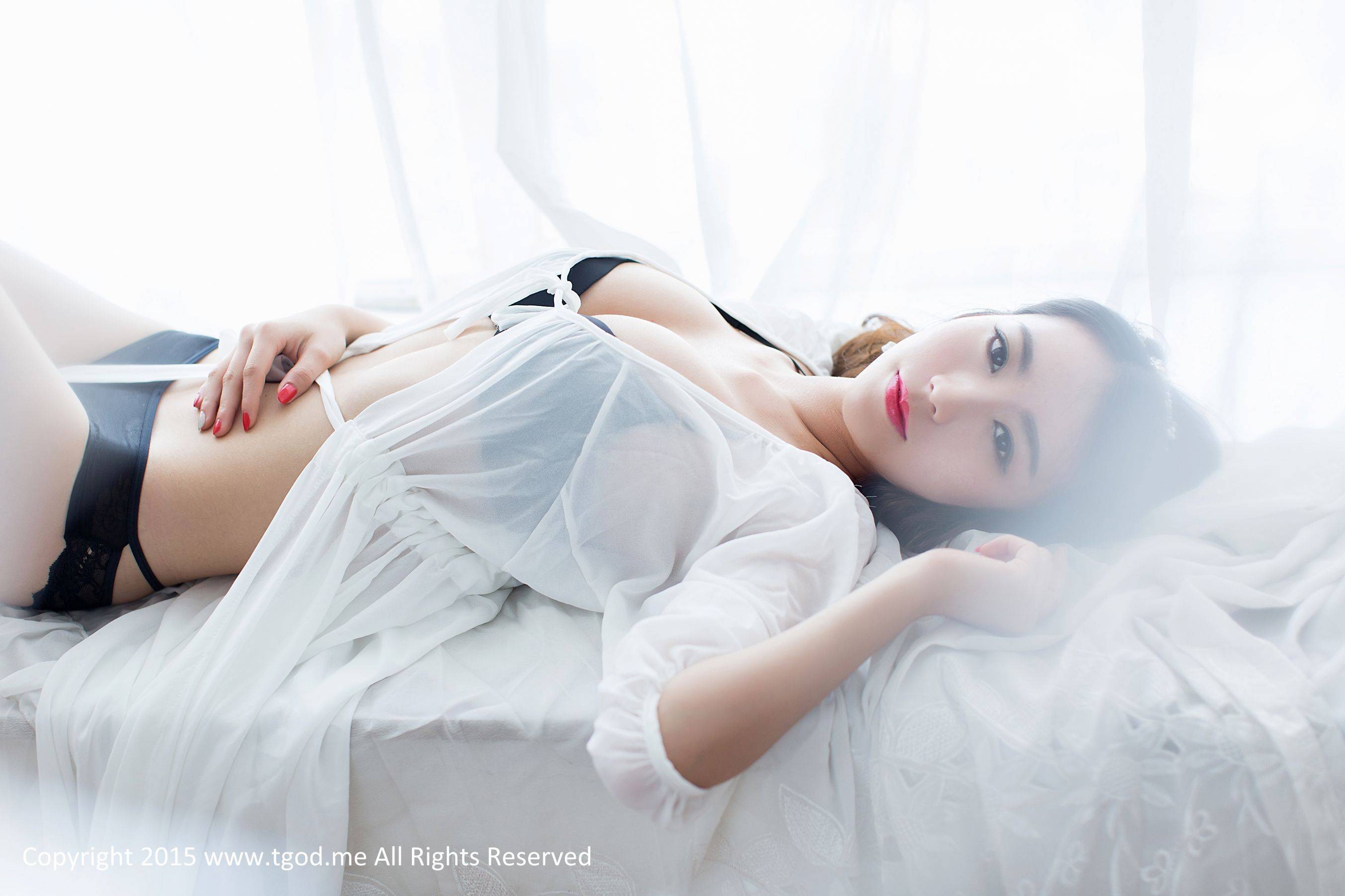 女神邓雪Sweet《蕾丝的诱惑》日系 [TGOD推女神]Xiuren秀人写真高清美女套图写真下载-看套图看套图