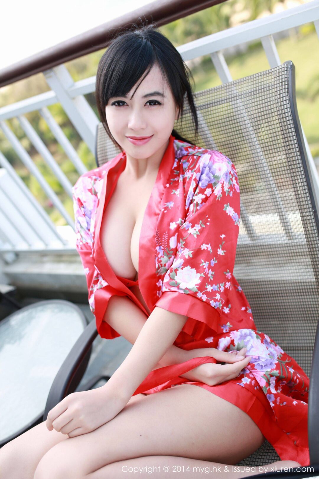 黄可christine《2套睡衣+泳装》 [美媛馆MyGirl] Vol.033Xiuren秀人写真高清美女套图写真下载-看套图看套图