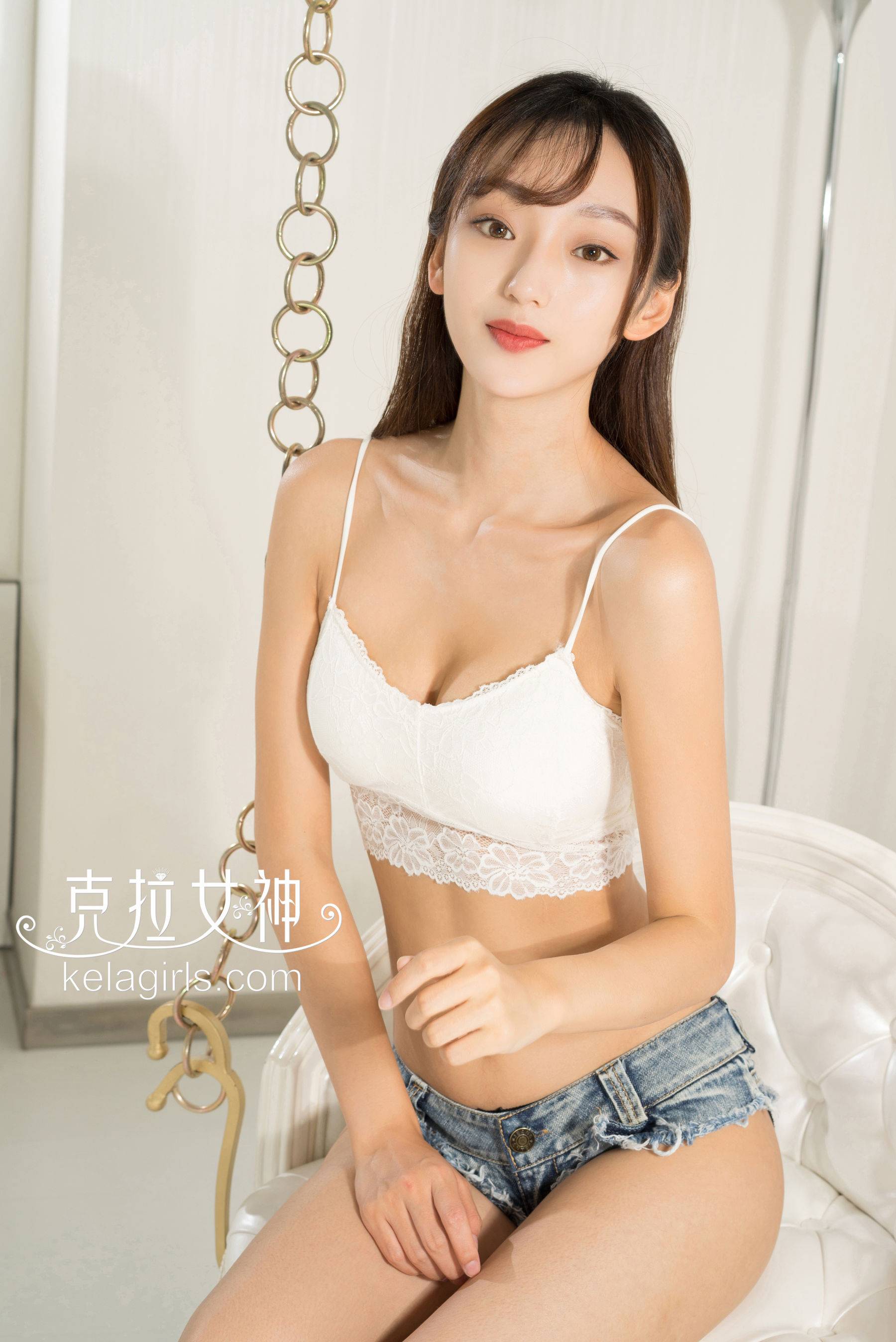 [克拉女神Kelagirls] 爽儿 大脚丫姑娘Xiuren秀人写真高清美女套图写真下载-看套图看套图