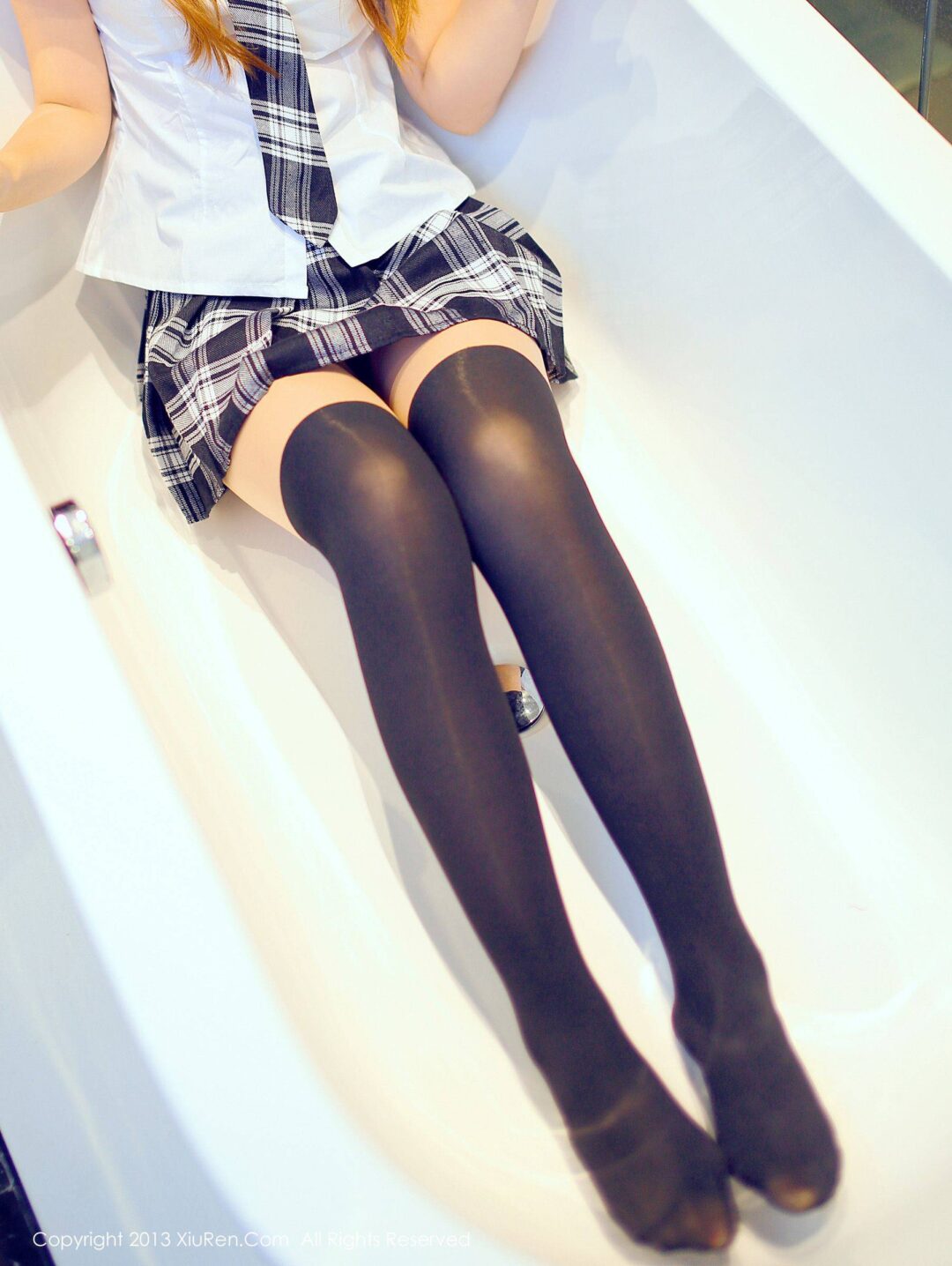 Foxlag(奈奈Fox)《学生制服系列》 [秀人网XiuRen] No.004-看套图
