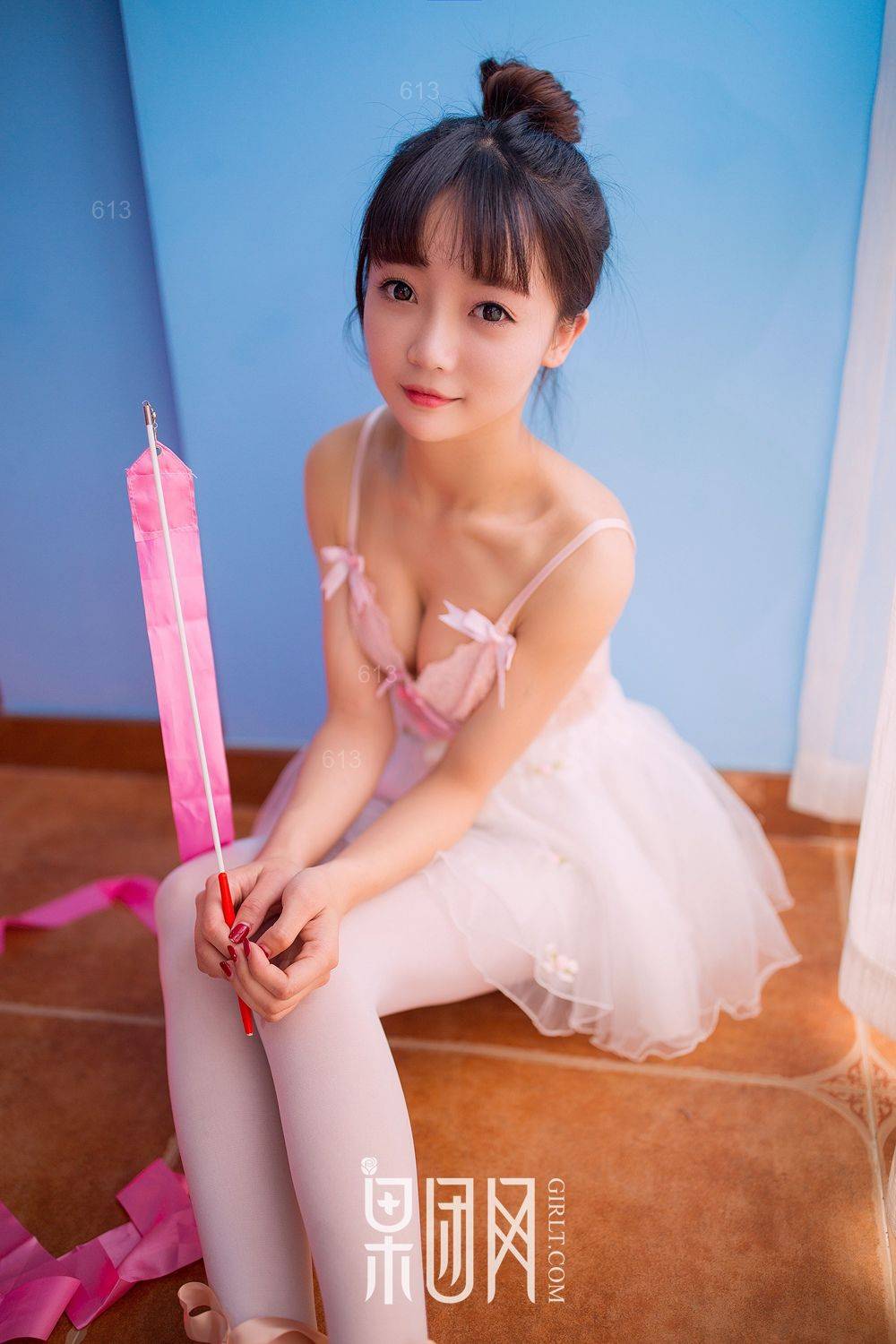 e8023