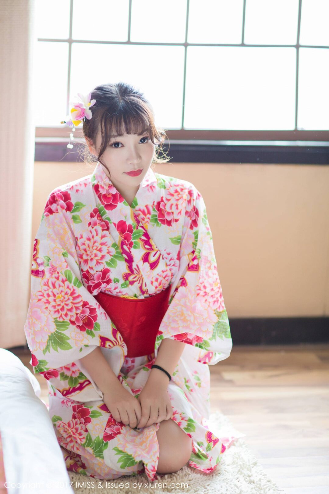 芝芝Booty《日系和服+迷你比基尼》 [爱蜜社IMISS] VOL.170Xiuren秀人写真高清美女套图写真下载-看套图看套图