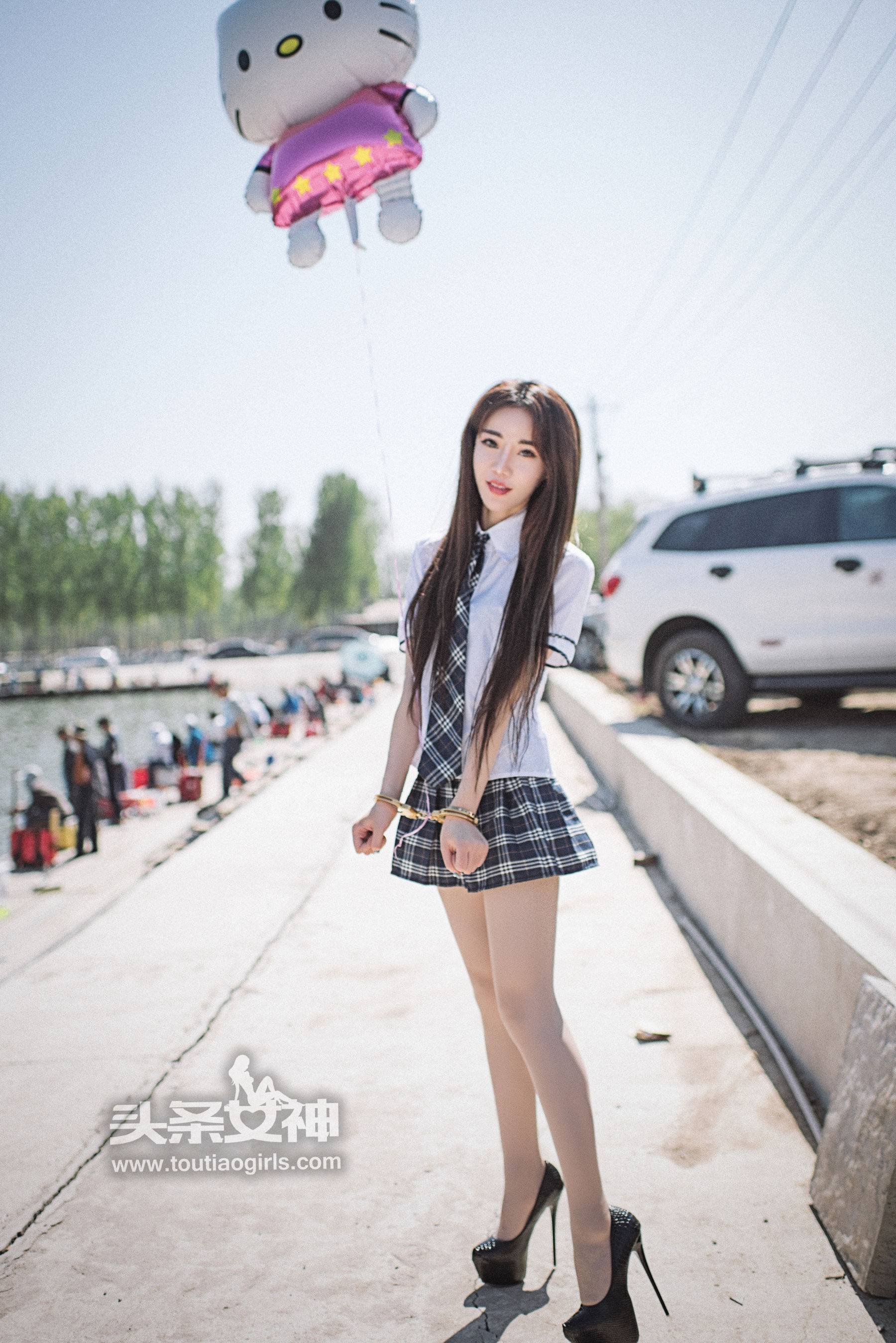 樊安妮《体验少女》 [头条女神]Xiuren秀人写真高清美女套图写真下载-看套图看套图