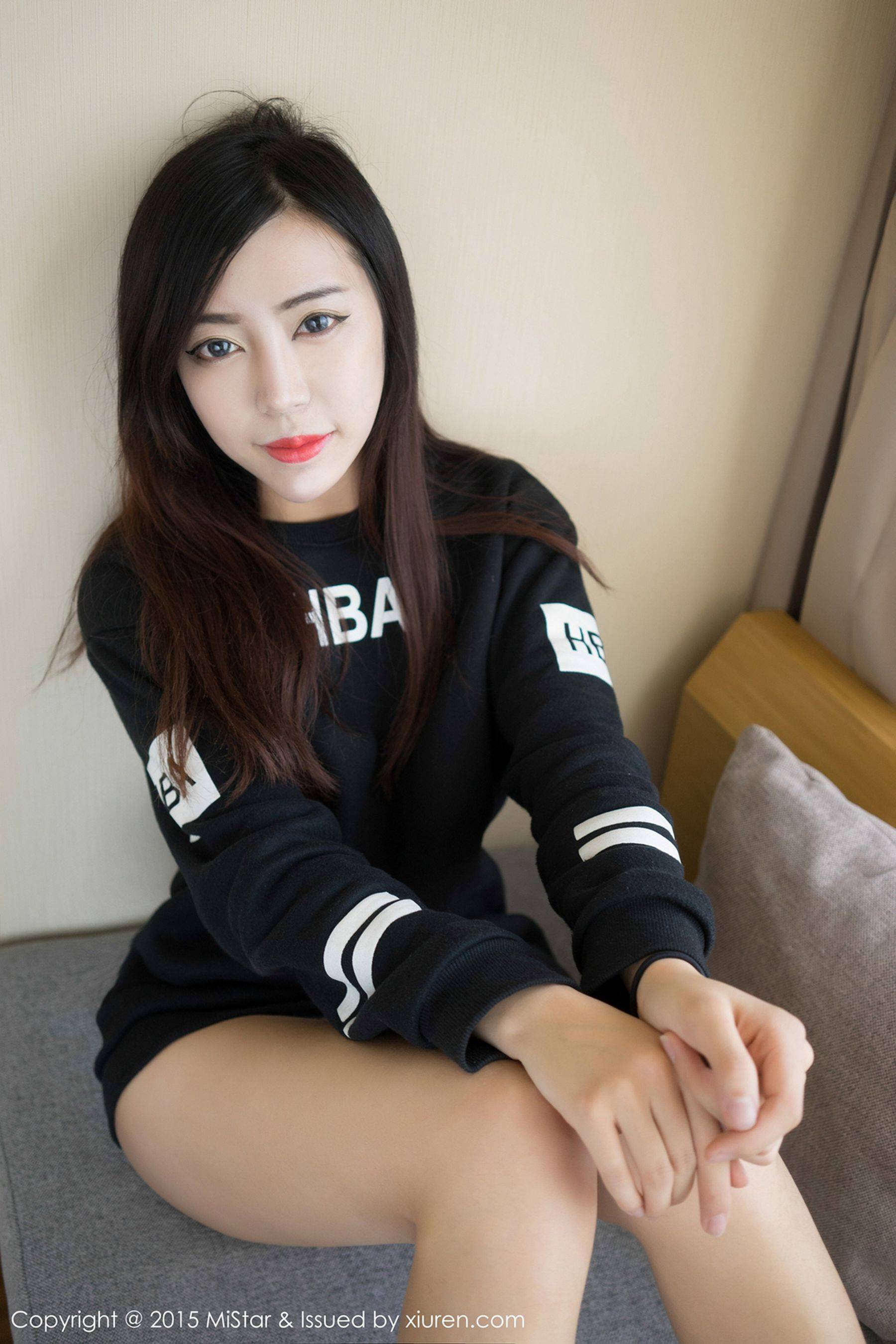子祺《室拍私房诱惑》 [魅妍社MiStar] Vol.010Xiuren秀人写真高清美女套图写真下载-看套图看套图