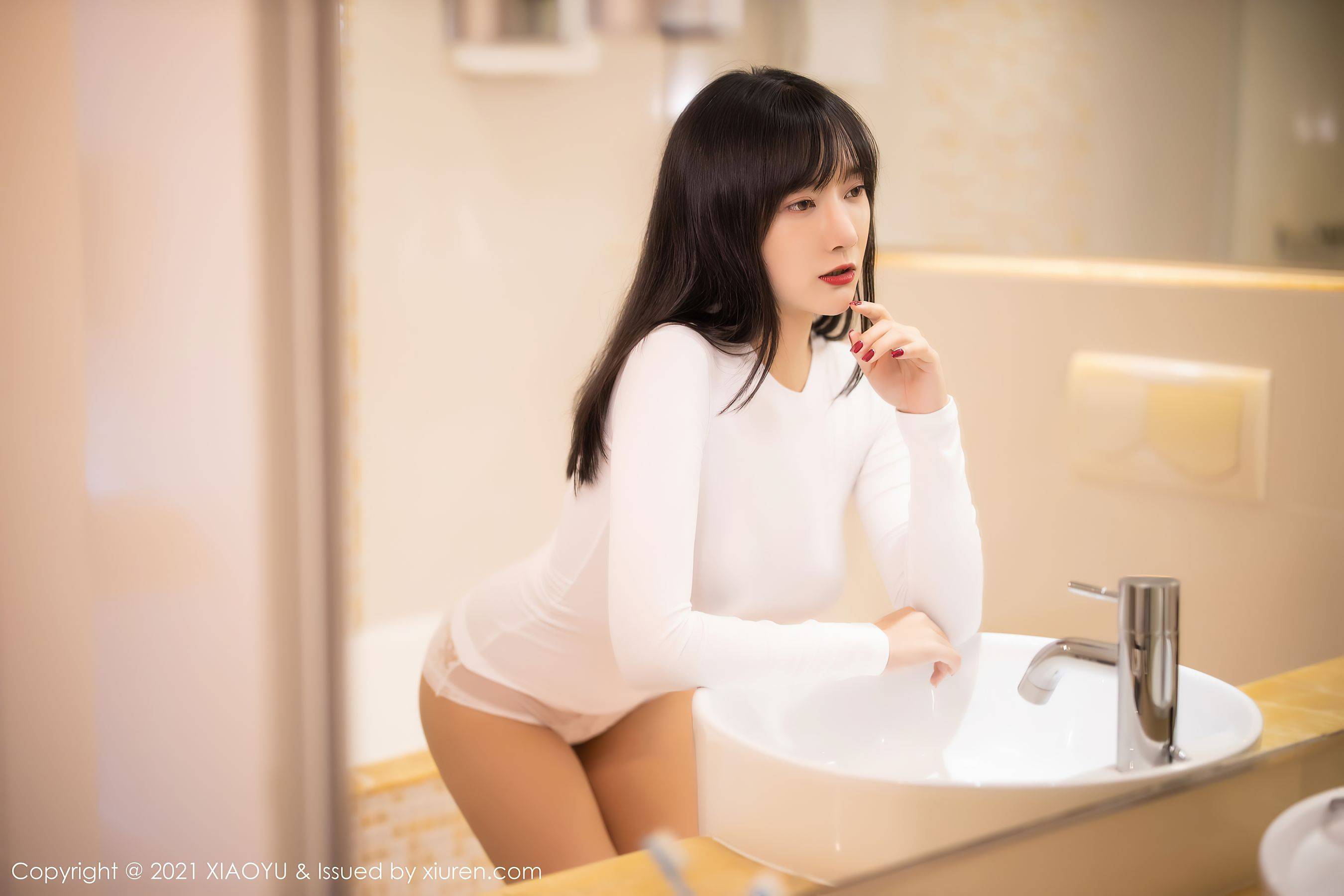 [语画界XIAOYU] VOL.454 何嘉颖-看套图