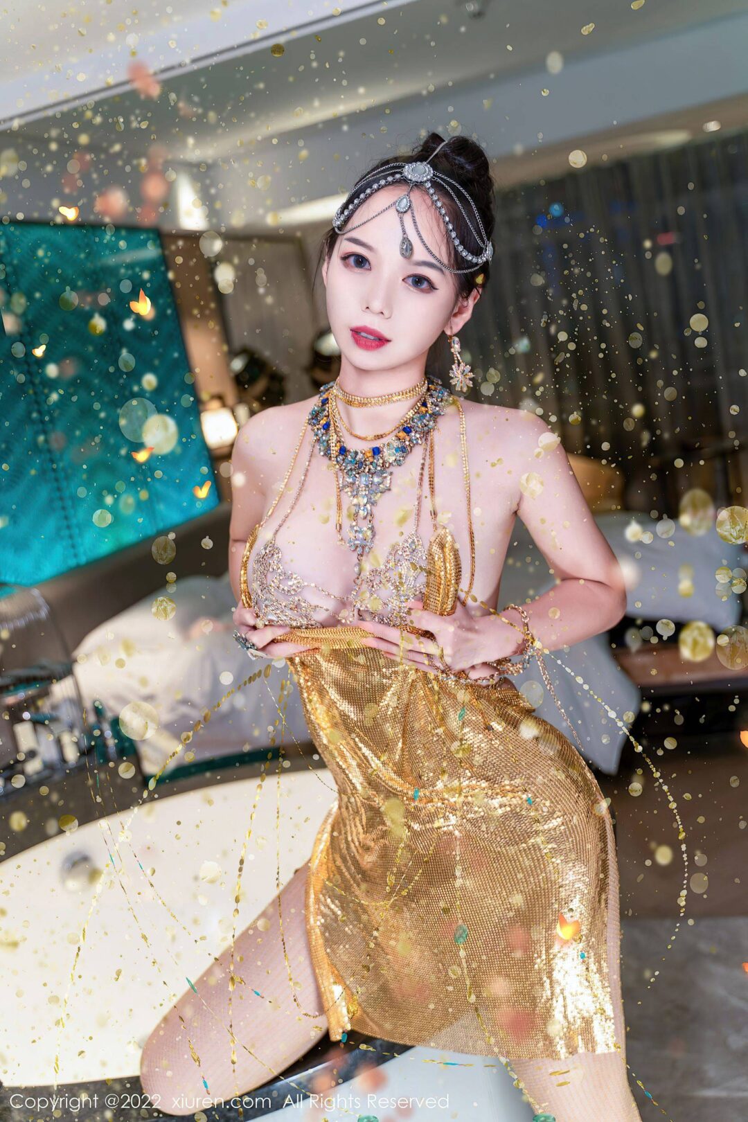 [XiuRen秀人网] No.5559 大美妞儿-看套图