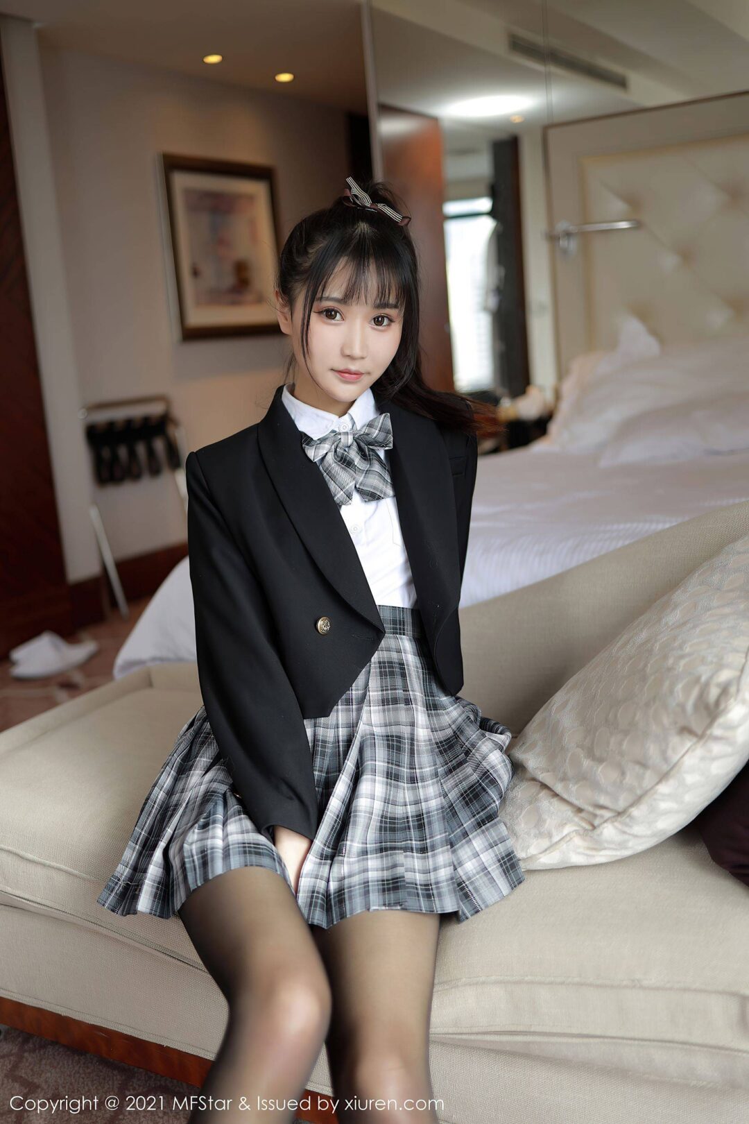 [模范学院MFStar] VOL.439 小果冻儿Xiuren秀人写真高清美女套图写真下载-看套图看套图