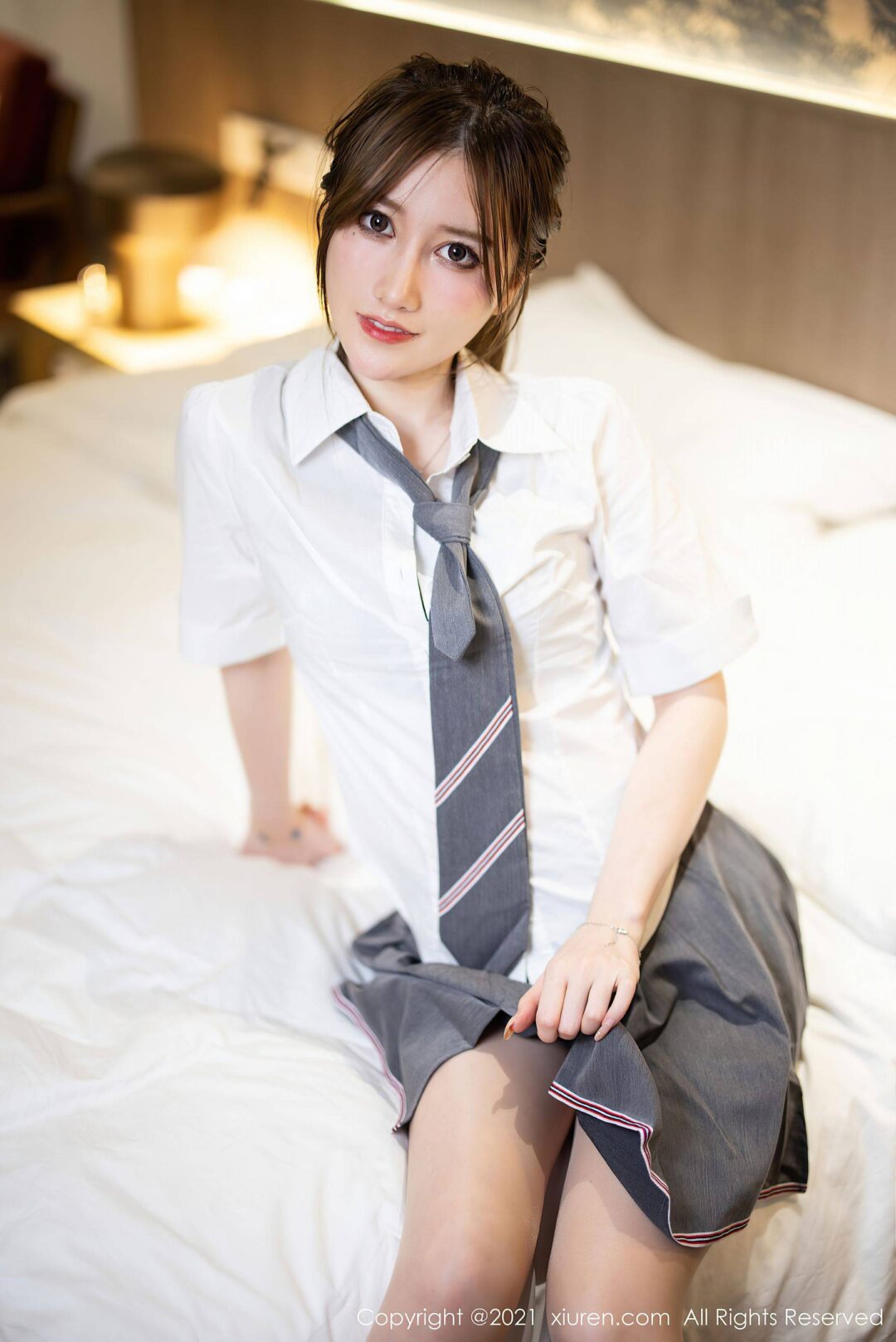 [秀人XiuRen] No.3882 美桃酱-看套图