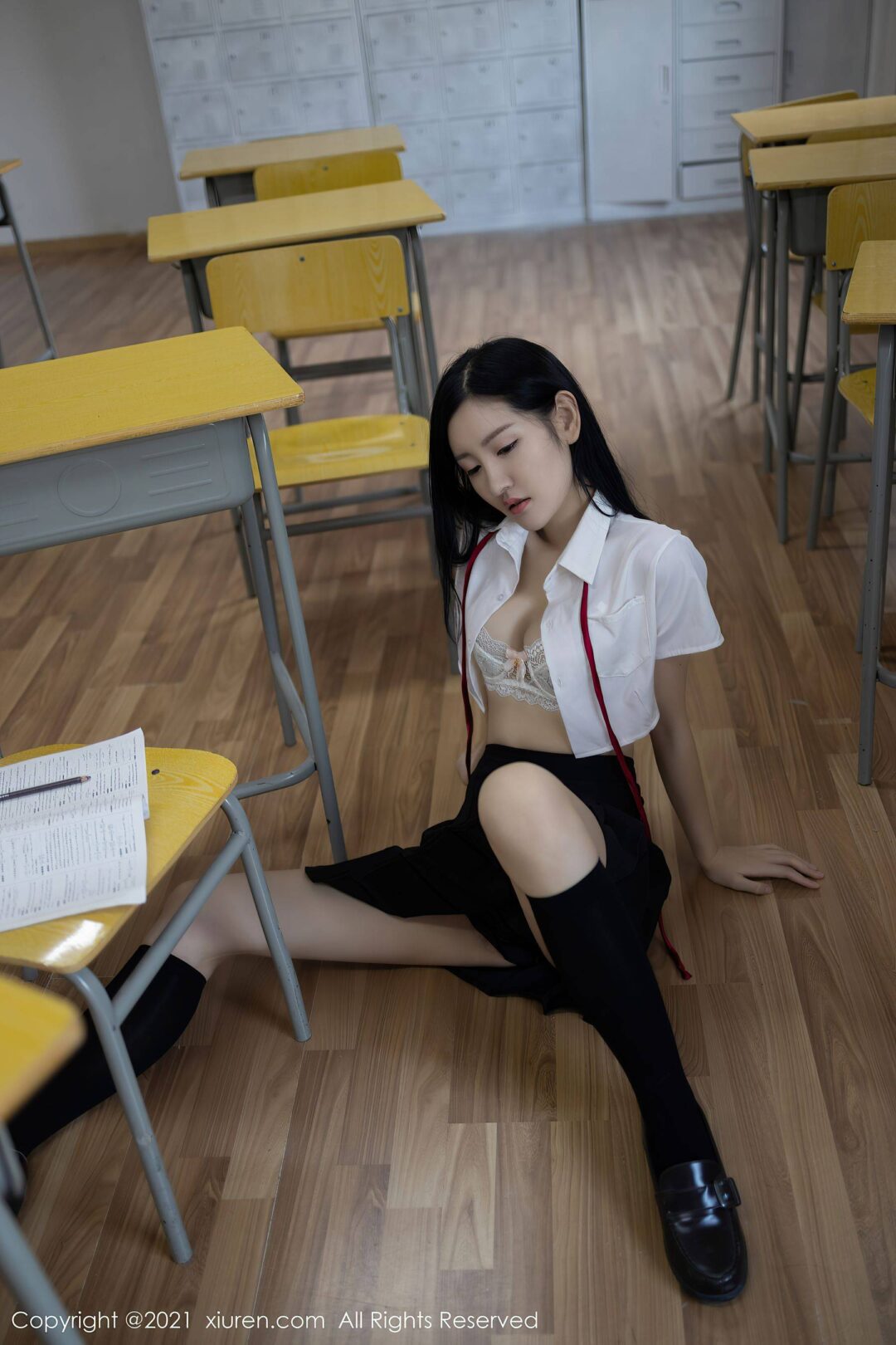 [秀人XIUREN] No.2970 沈梦瑶-看套图