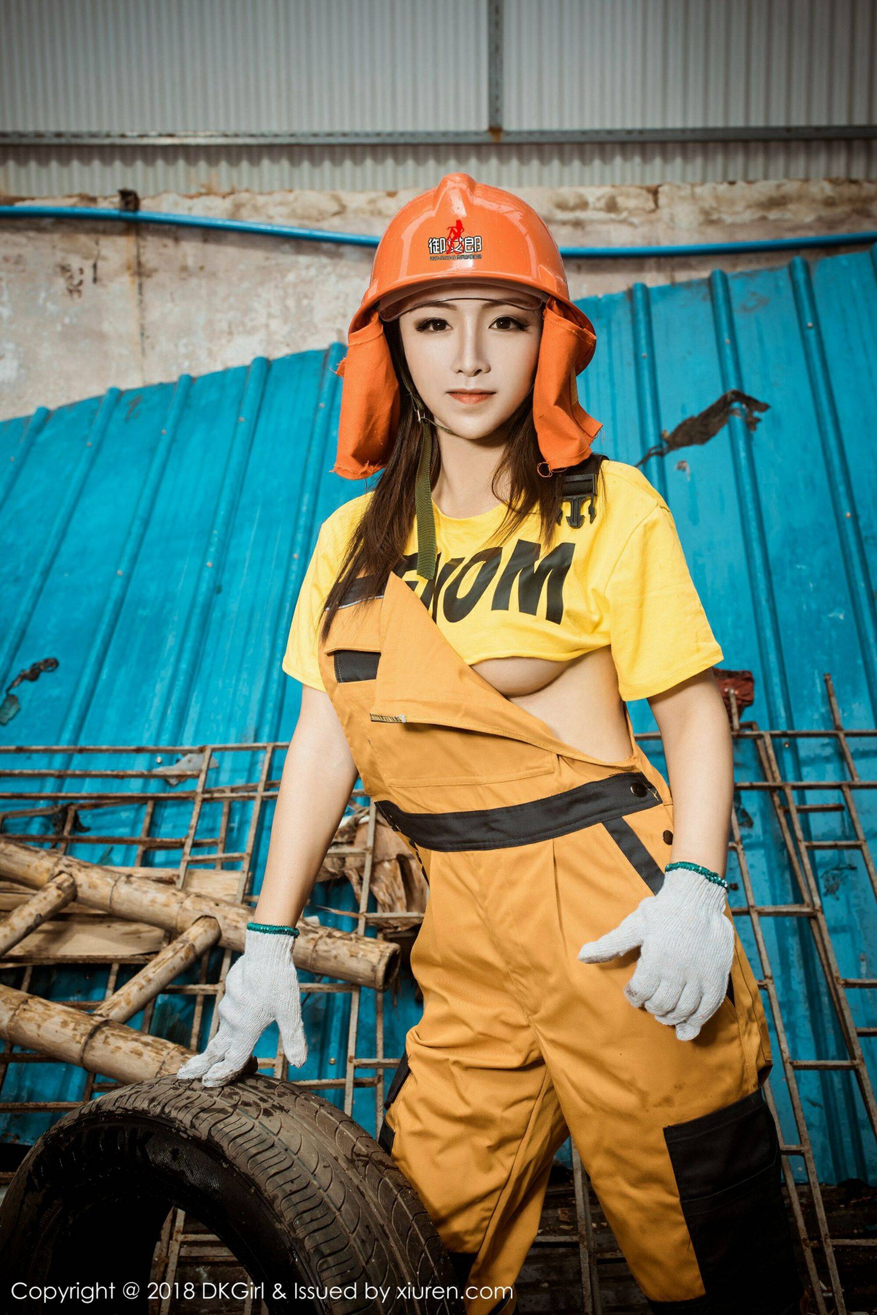 [御女郎DKGirl] Vol.077 媛美人Xiuren秀人写真高清美女套图写真下载-看套图看套图
