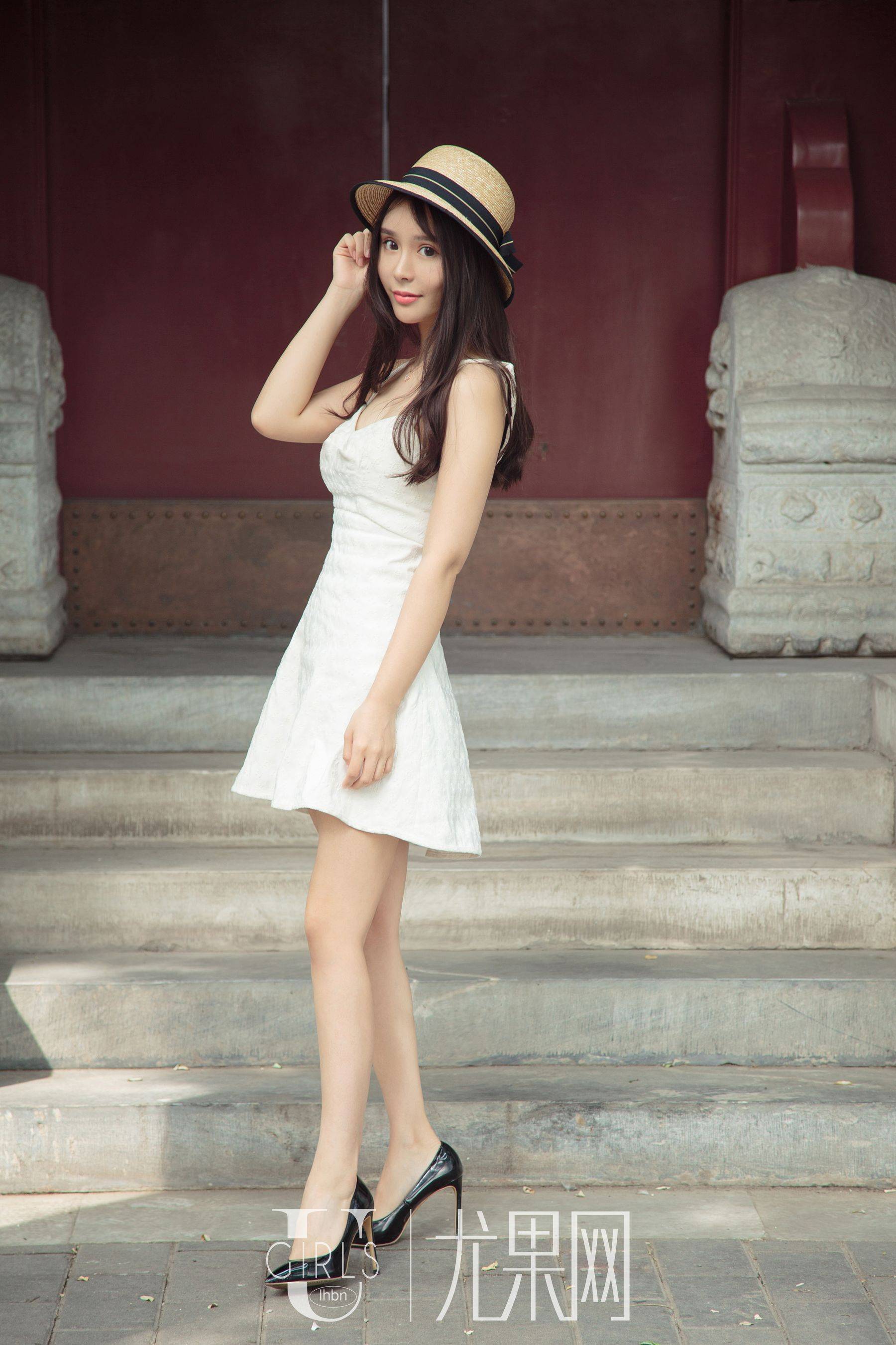 幂书 [尤果网Ugirls] U304Xiuren秀人写真高清美女套图写真下载-看套图看套图