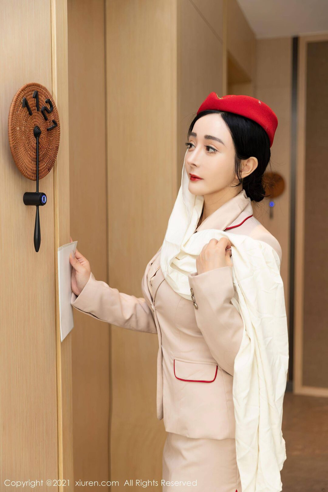 [秀人XiuRen] No.3282 允爾-看套图