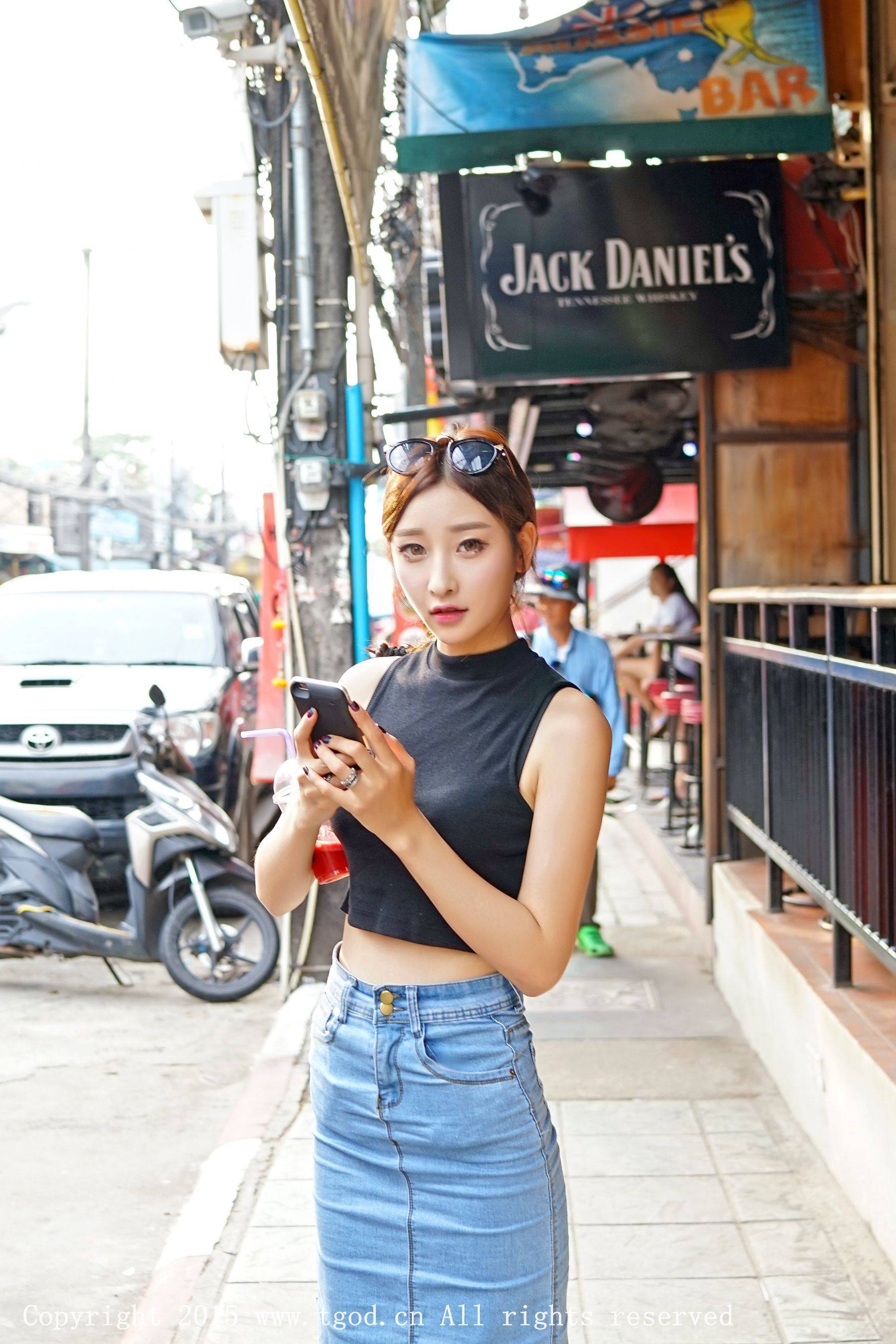 李筱乔JoJo《和女神体验丛林探险》 [TGOD推女神]Xiuren秀人写真高清美女套图写真下载-看套图看套图