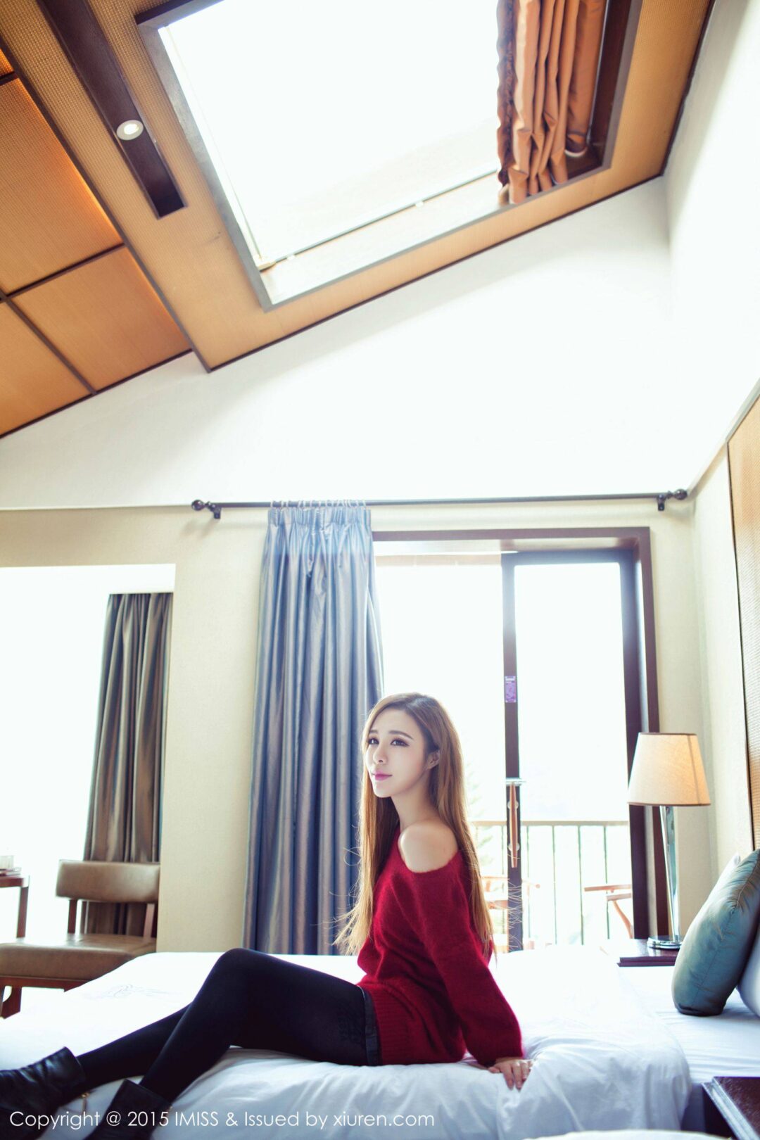重庆美女游潇潇《旅拍套图》 [爱蜜社IMiss] Vol.047-看套图