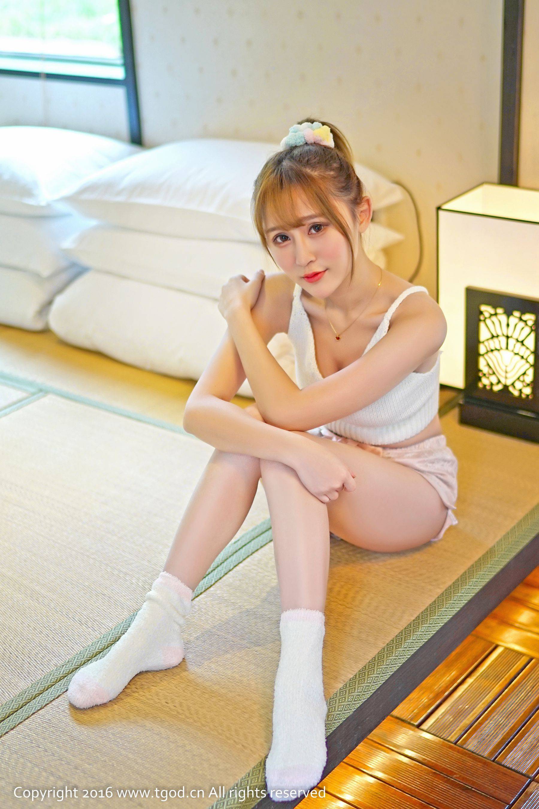 陈雨涵《俏皮呆萌小可爱 迷到你无法呼吸》 [推女神TGOD]Xiuren秀人写真高清美女套图写真下载-看套图看套图