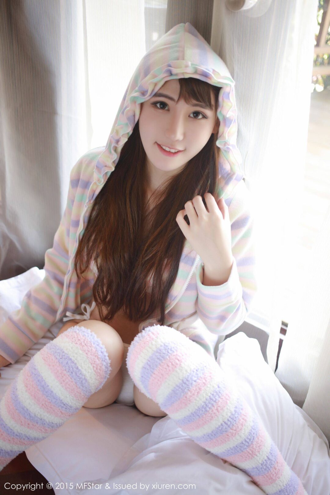 熊吖BOBO《龙目岛旅拍》3套性感内衣 [模范学院MFStar] Vol.027Xiuren秀人写真高清美女套图写真下载-看套图看套图