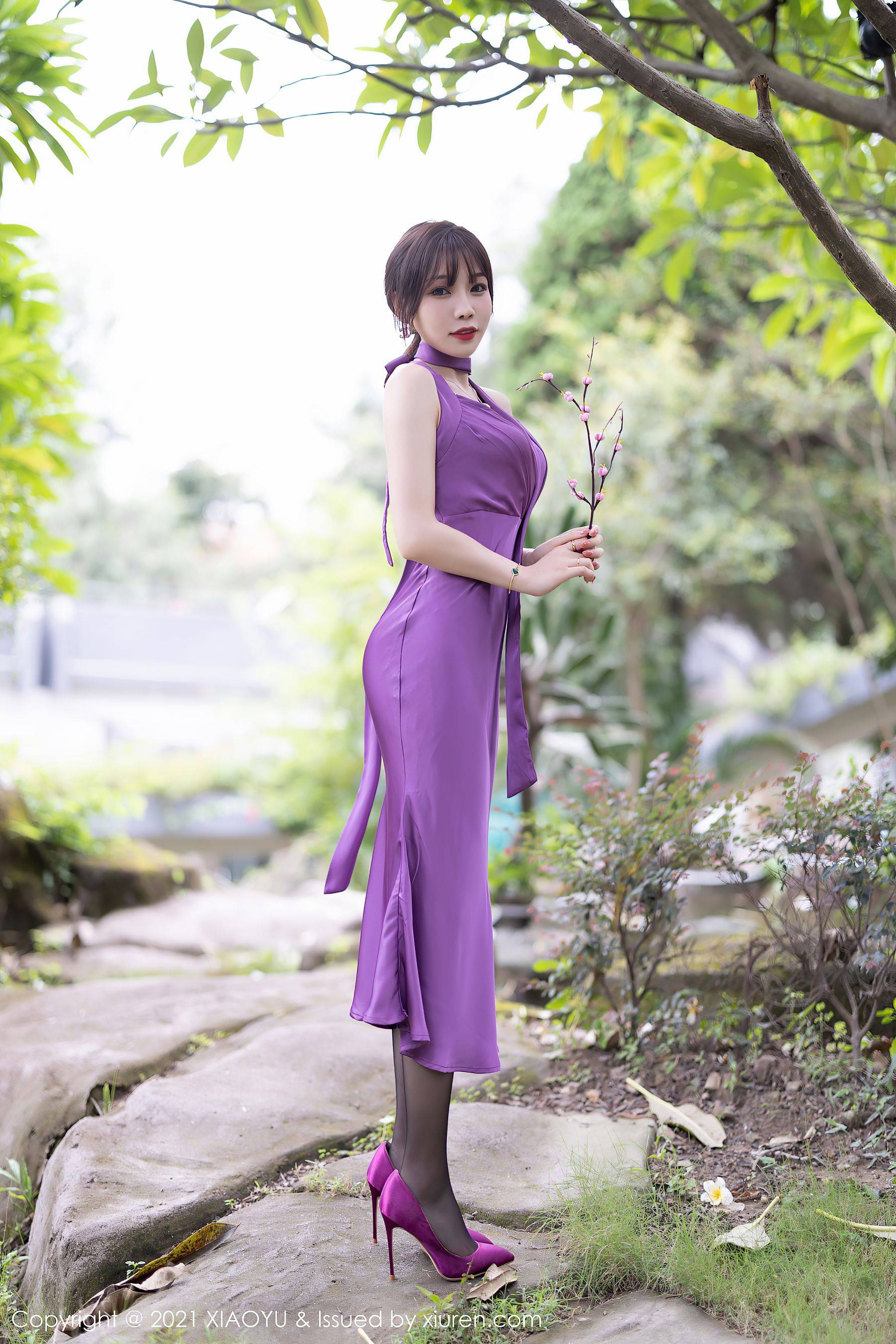 [语画界XIAOYU] Vol.634 芝芝BootyXiuren秀人写真高清美女套图写真下载-看套图看套图