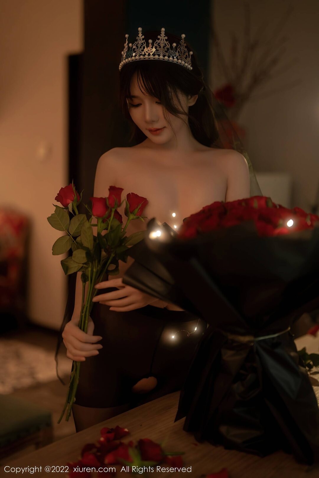 [XiuRen秀人网] No.5552 婠婠么-看套图
