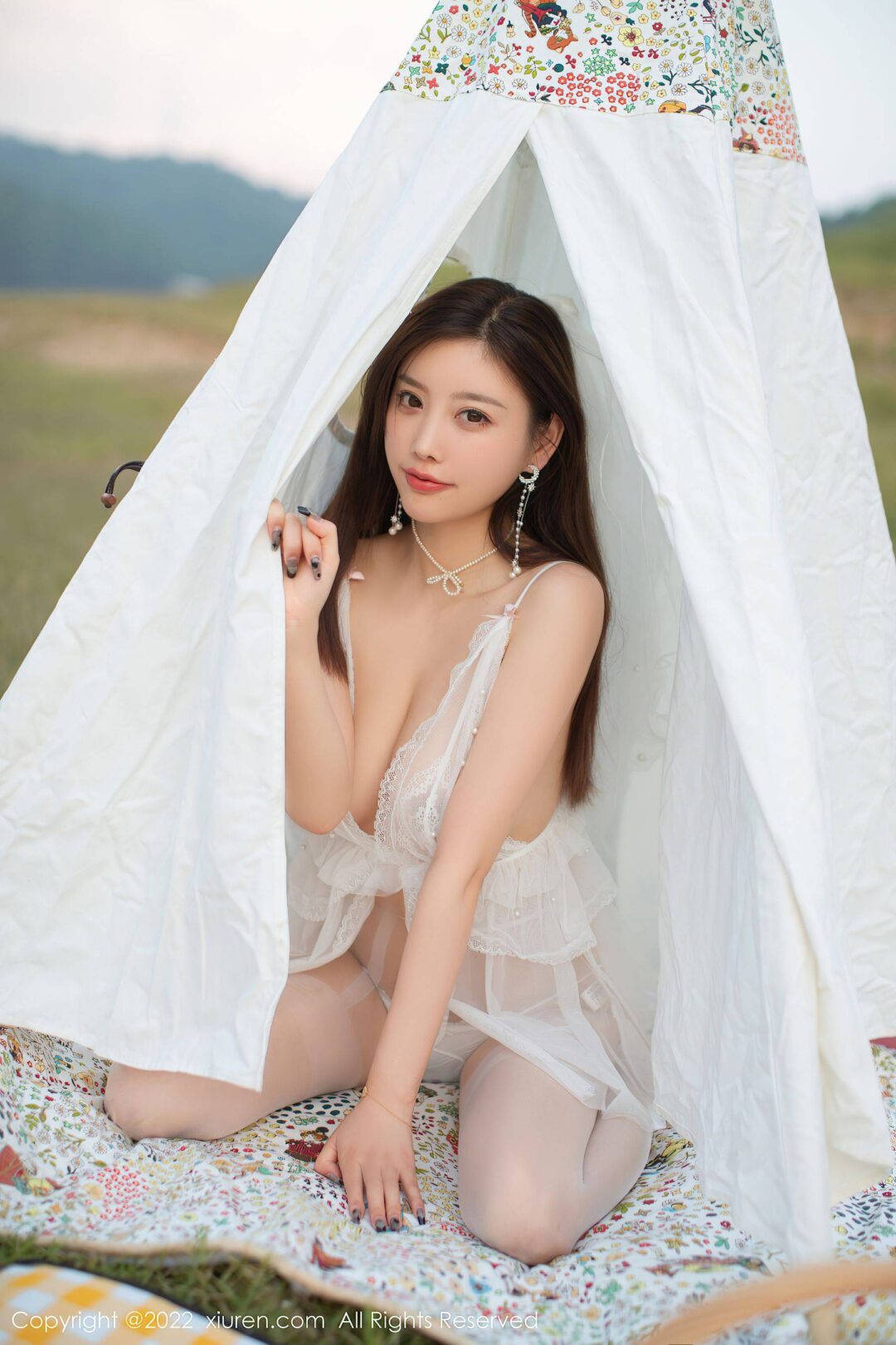 [秀人XiuRen] No.4455 杨晨晨Yome-看套图