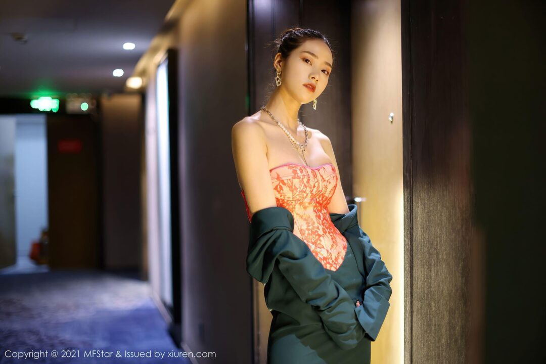 [模范学院MFStar] Vol.500 方子萱Xiuren秀人写真高清美女套图写真下载-看套图看套图
