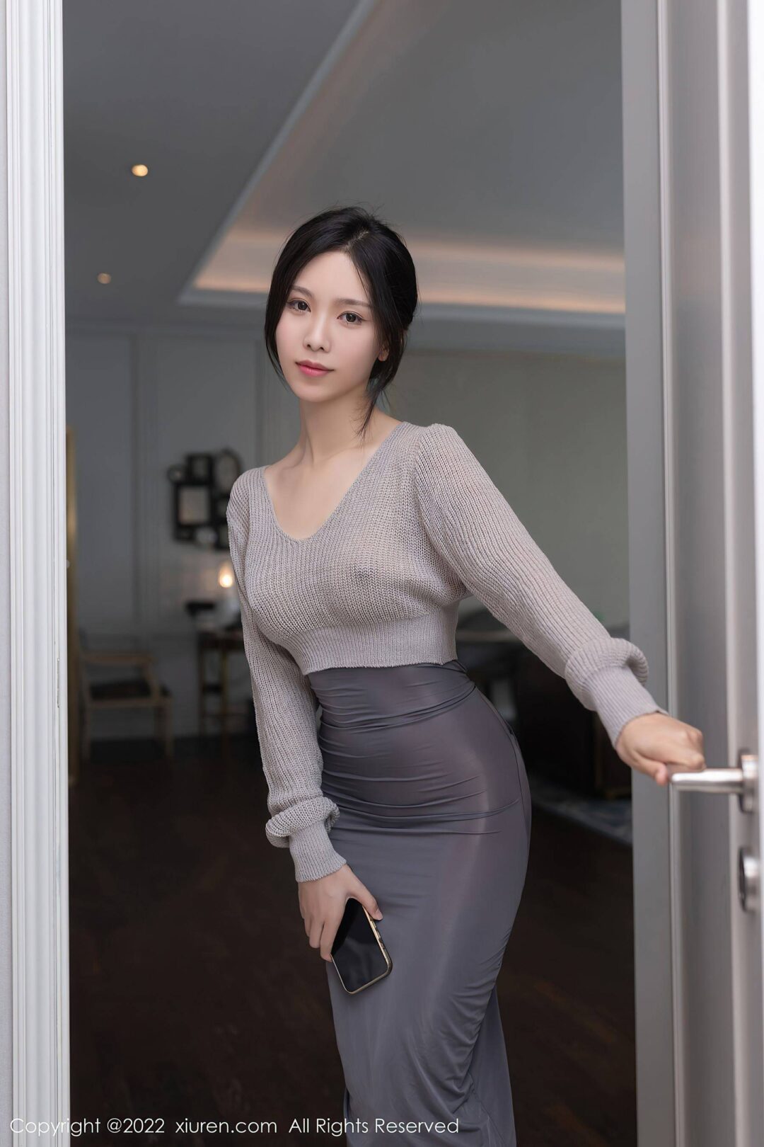 [XiuRen秀人网] No.5620 利世Xiuren秀人写真高清美女套图写真下载-看套图看套图
