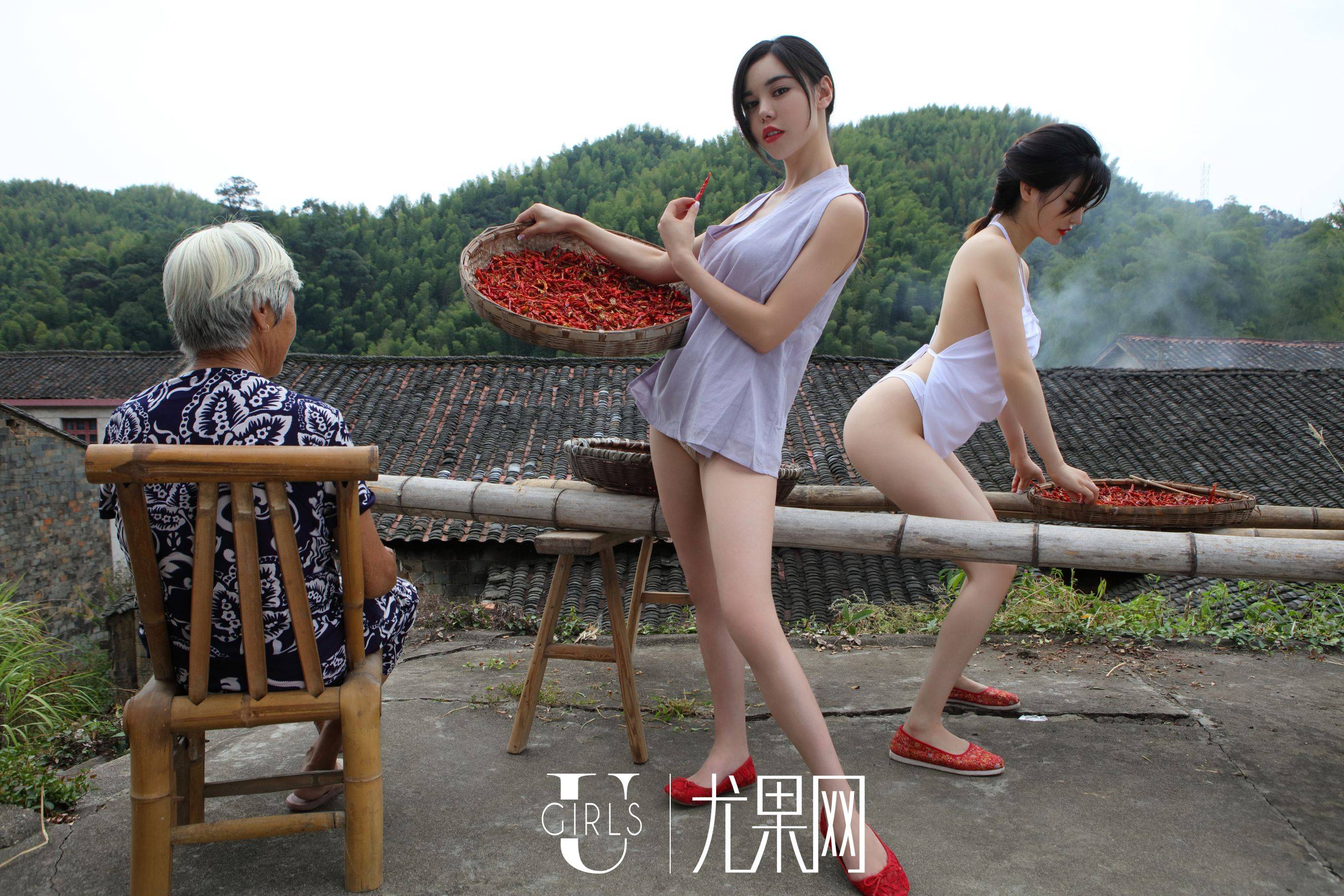 沈佳熹/颜爱泽/于思琪《合家欢》 [尤果网Ugirls] T020Xiuren秀人写真高清美女套图写真下载-看套图看套图