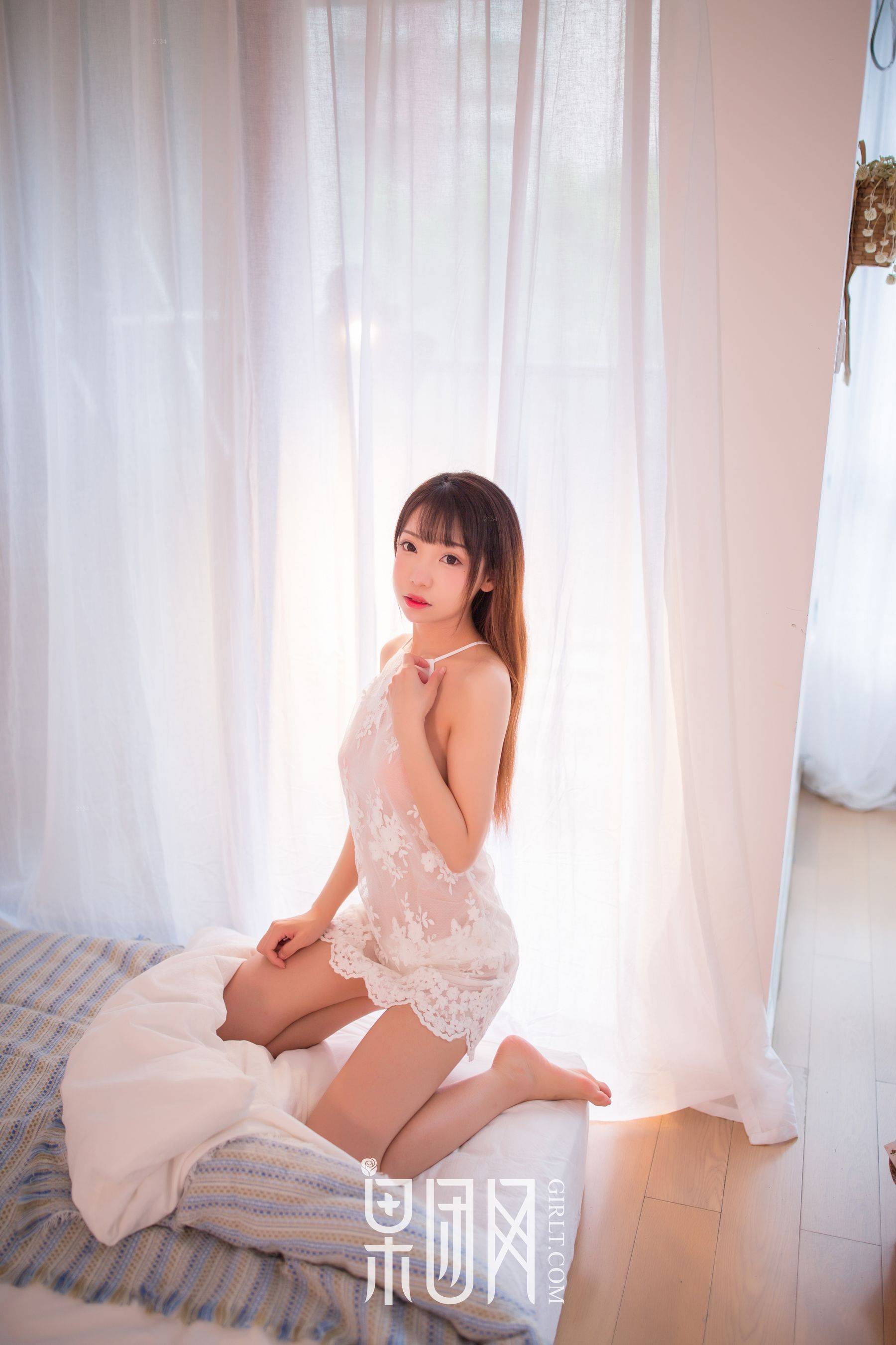 《可爱萝莉大胆尝试蕾丝诱惑！》 [果团Girlt]熊川纪信 No.012Xiuren秀人写真高清美女套图写真下载-看套图看套图