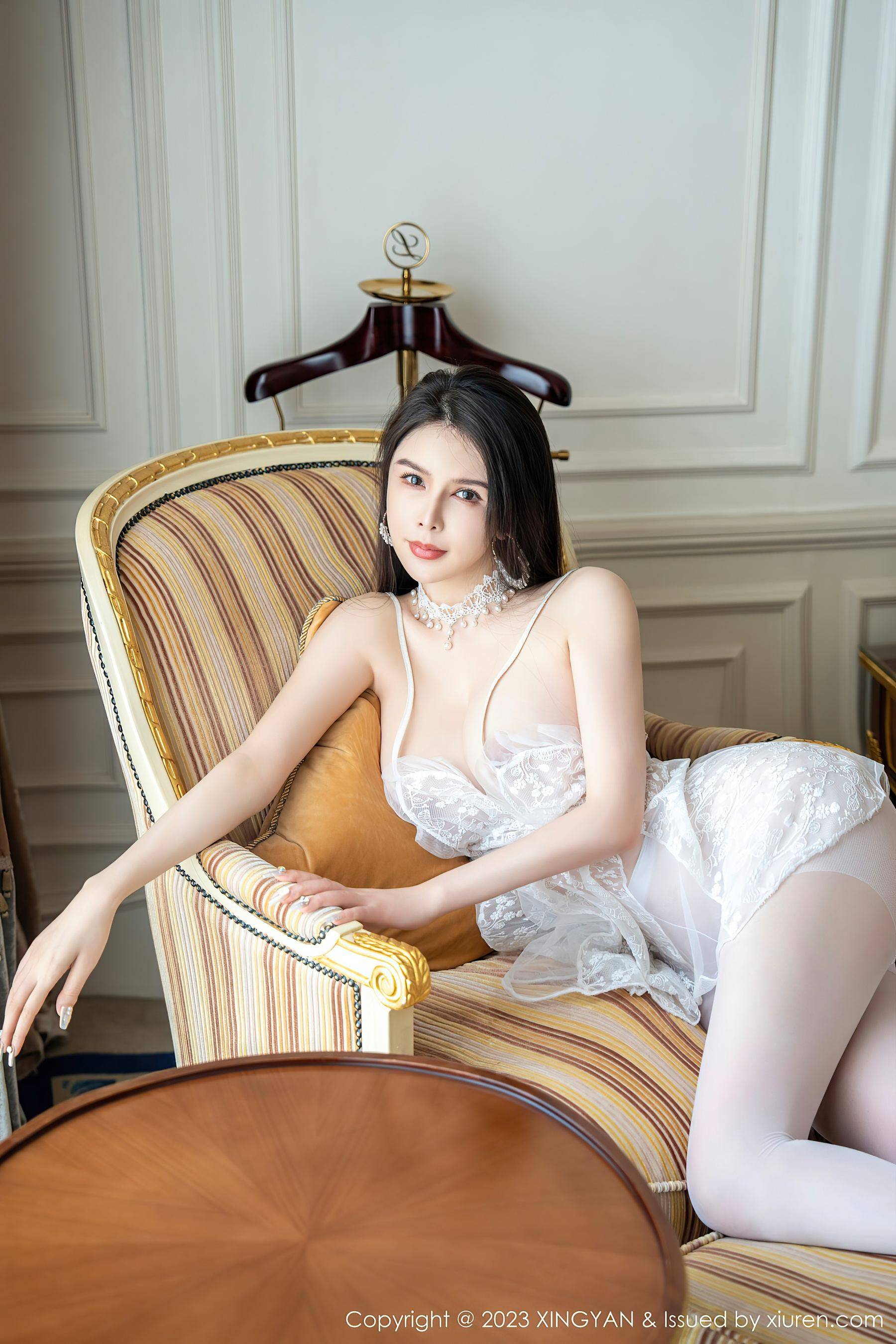 [XINGYAN星颜社] VOL.164 李丽莎 美腿丝袜Xiuren秀人写真高清美女套图写真下载-看套图看套图