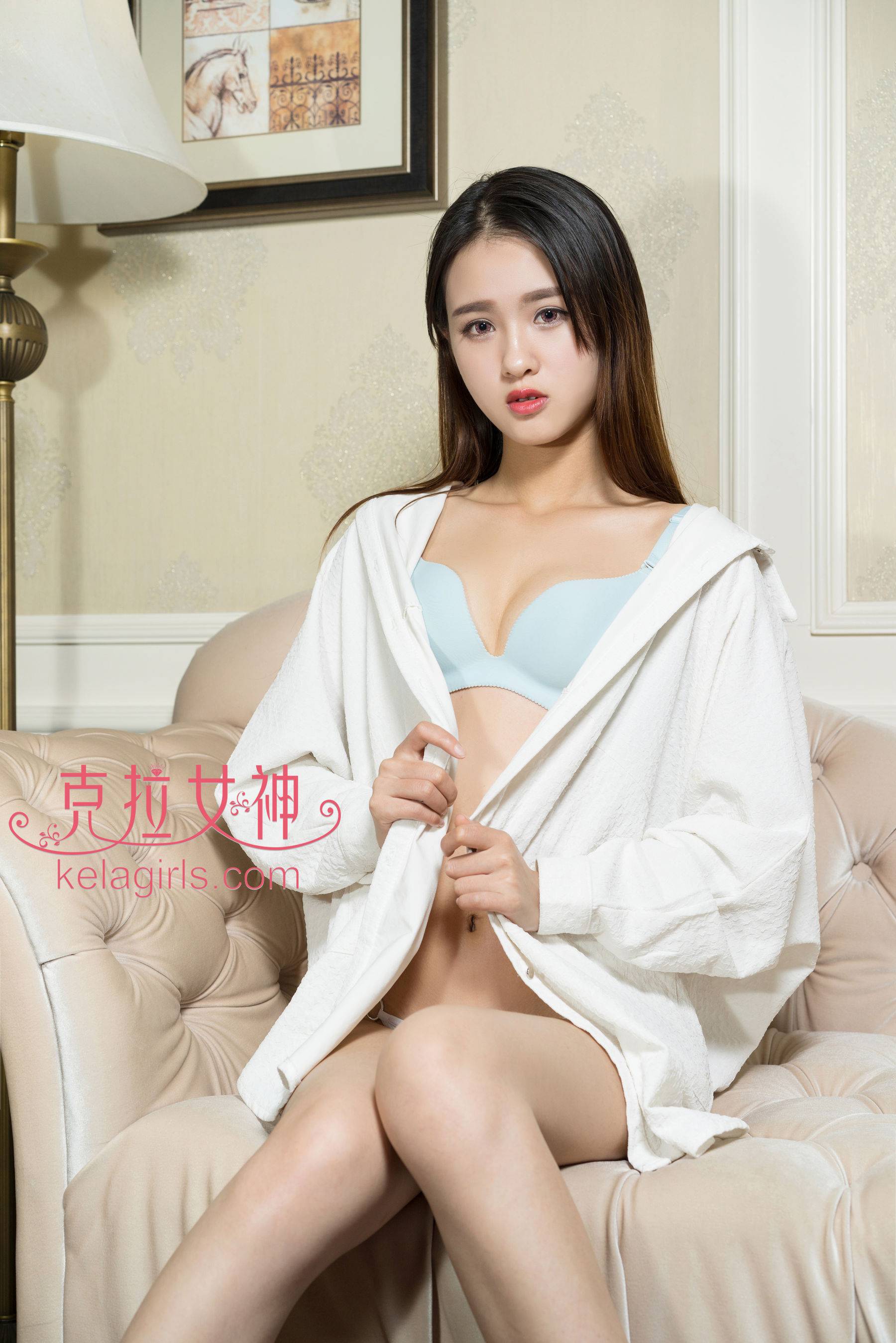 小沐《青春日记》 [克拉女神]Xiuren秀人写真高清美女套图写真下载-看套图看套图