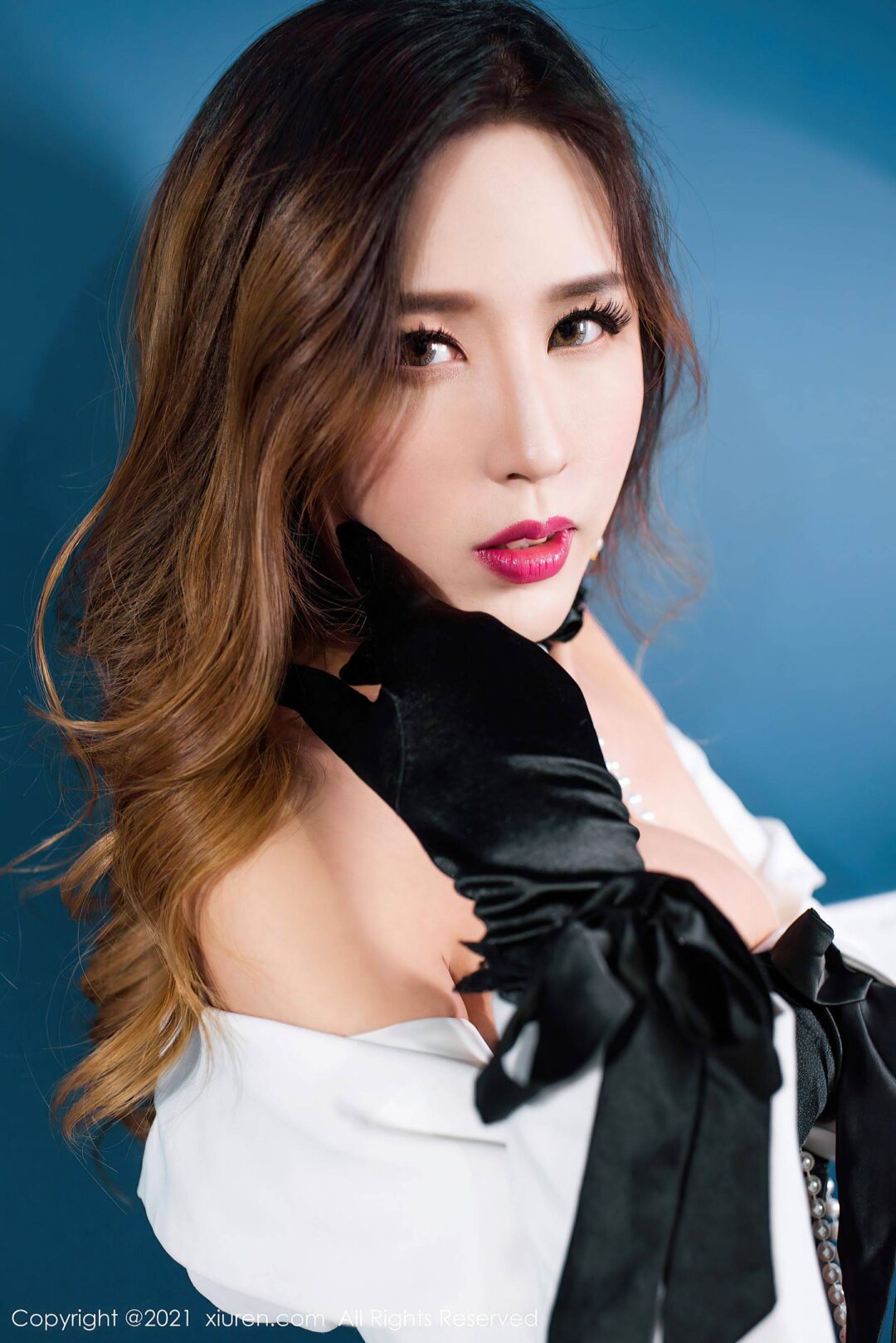 [秀人XIUREN] No.3189 Isabelle贵贵-看套图