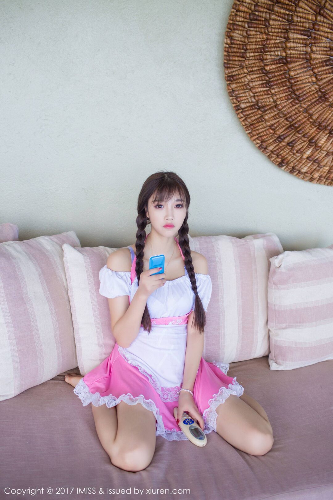 杨晨晨sugar《双马尾女仆》 [爱蜜社IMISS] VOL.159Xiuren秀人写真高清美女套图写真下载-看套图看套图