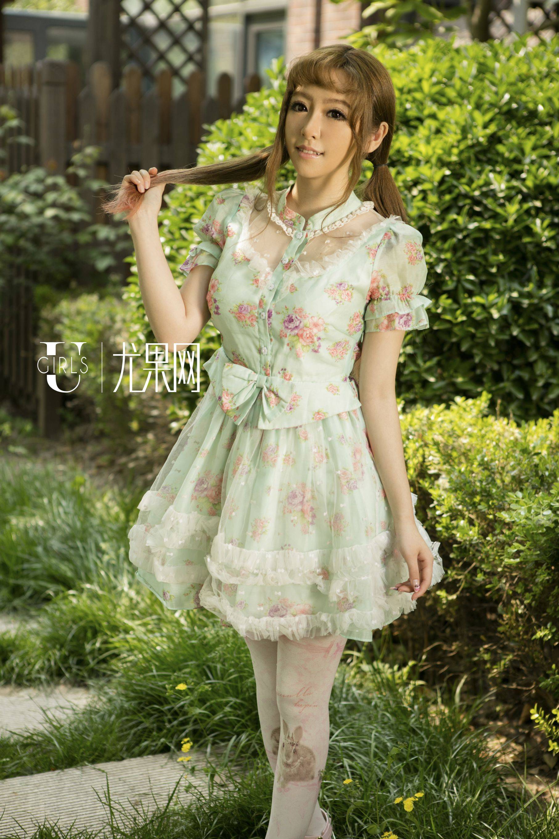 [尤果网Ugirls] U173 嫩模梓喵COSXiuren秀人写真高清美女套图写真下载-看套图看套图